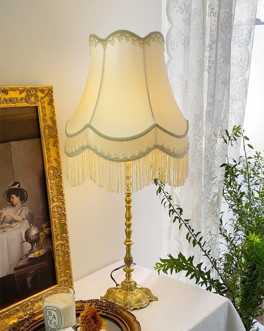Pantalla Table Lamp - Blowlighting