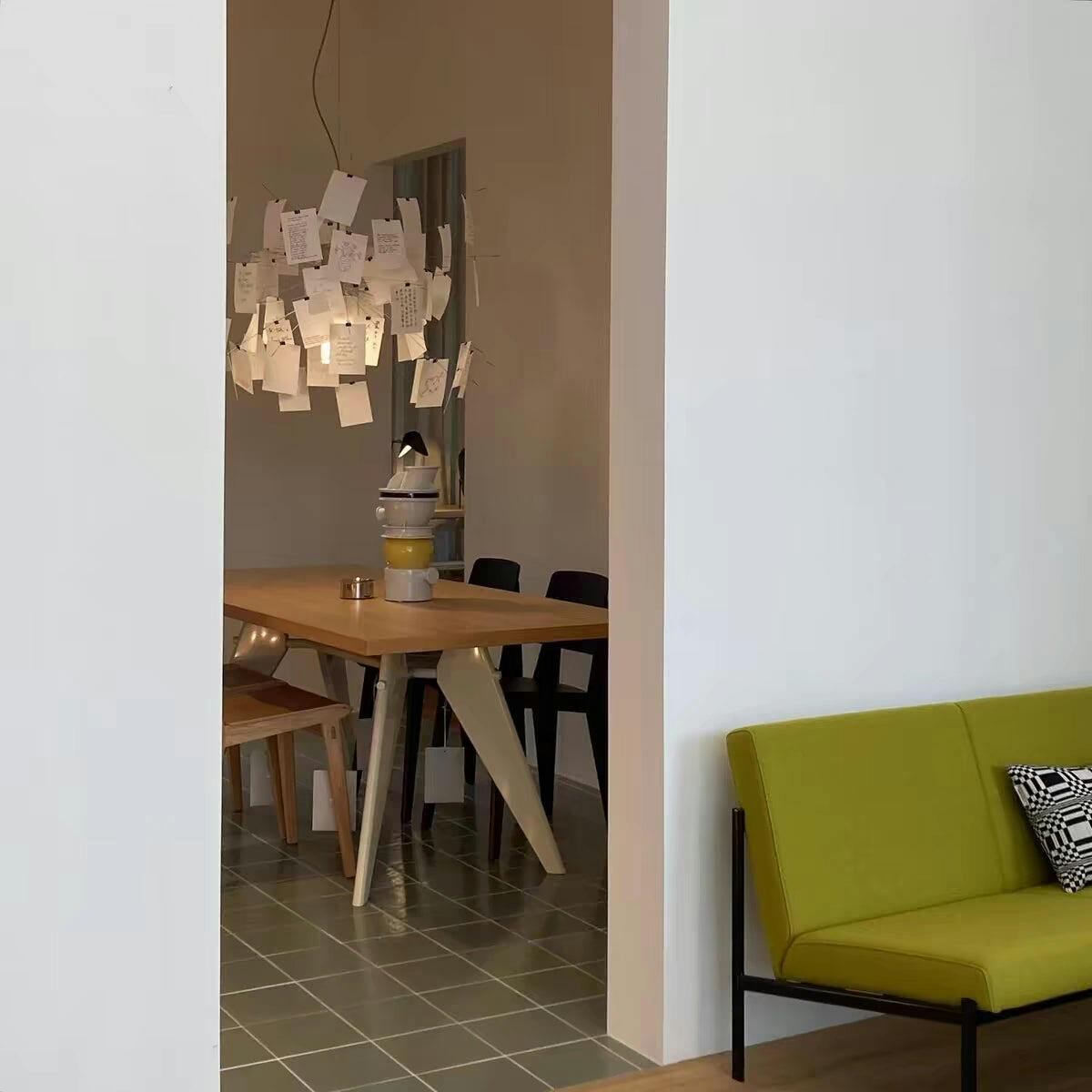 Paper Chandelier - Blowlighting