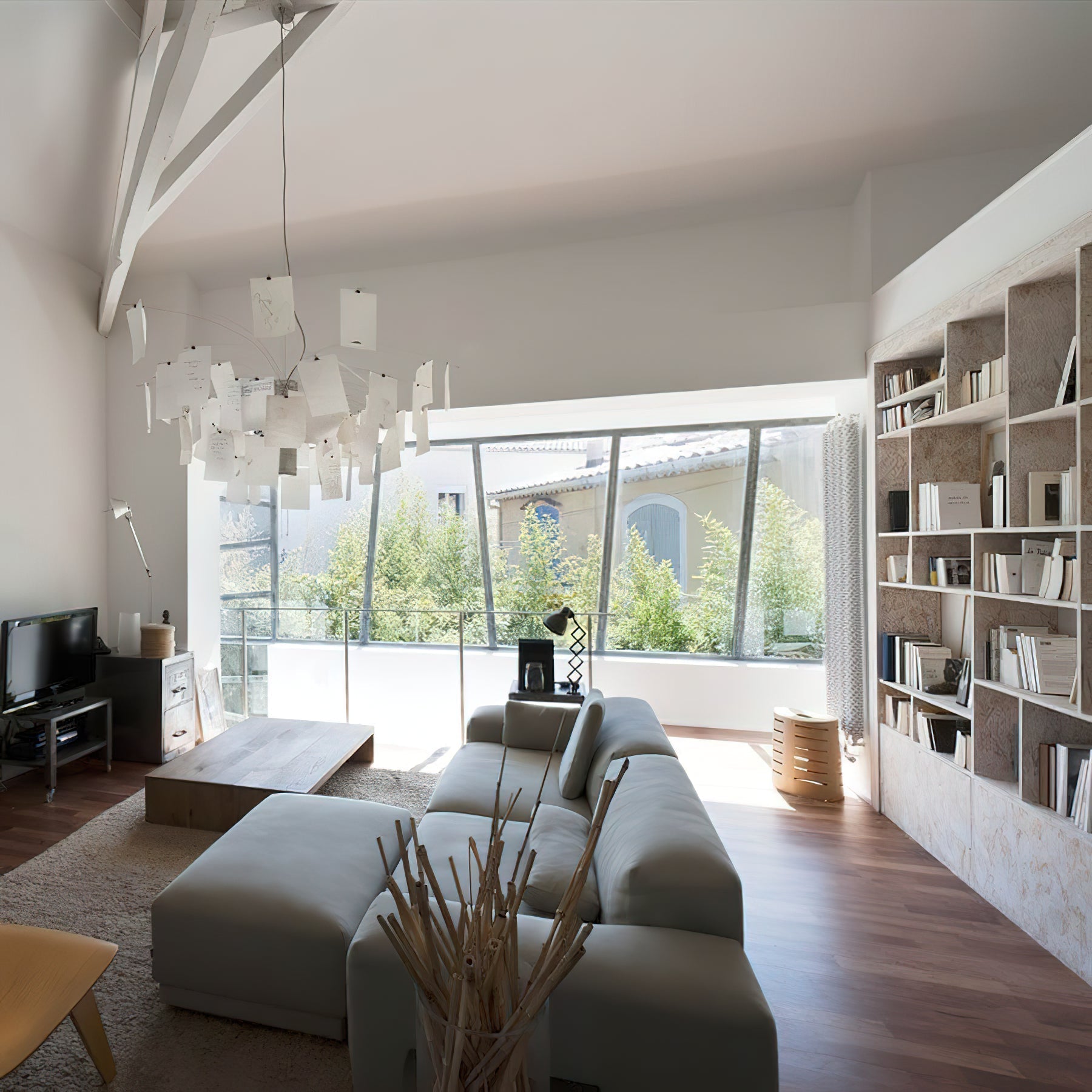 Paper Chandelier - Blowlighting