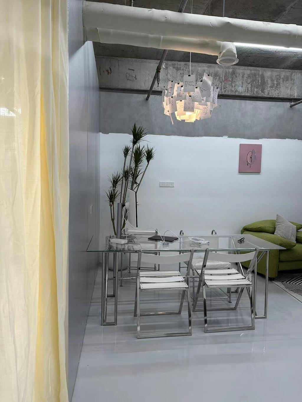 Paper Chandelier - Blowlighting