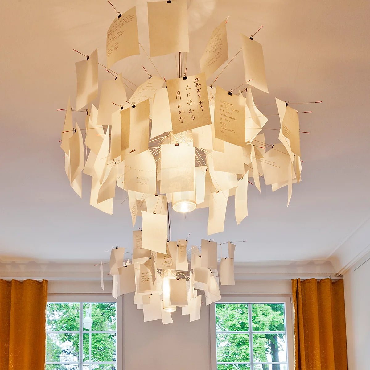 Paper Chandelier - Blowlighting