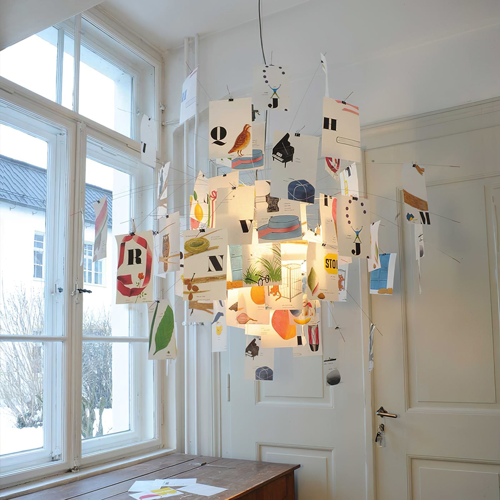 Paper Chandelier - Blowlighting