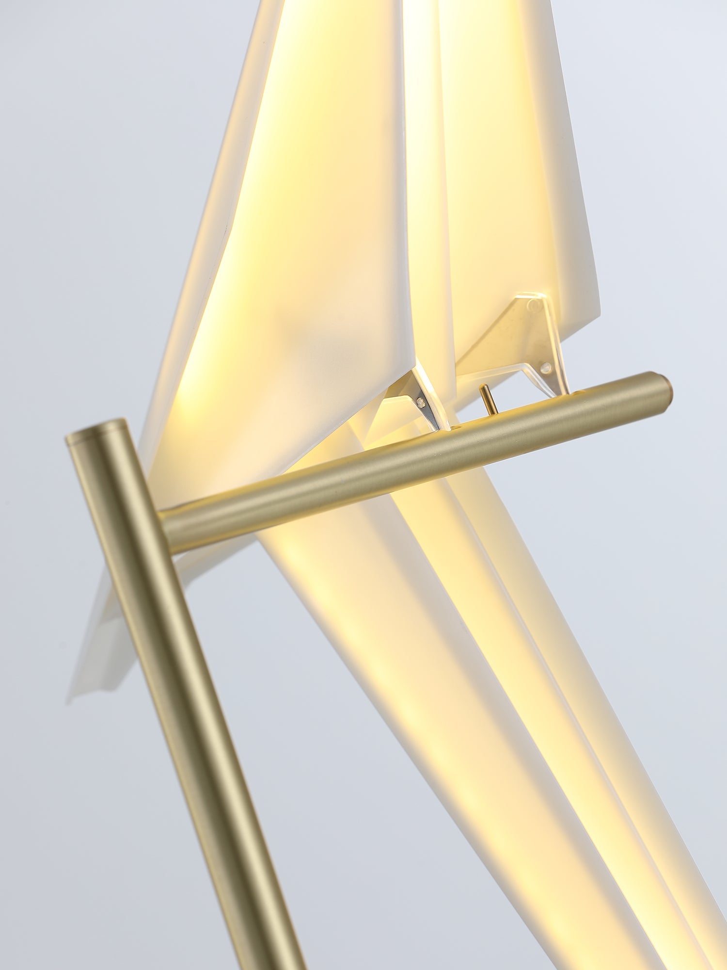 Paper Crane Bird Floor Lamp - Blowlighting