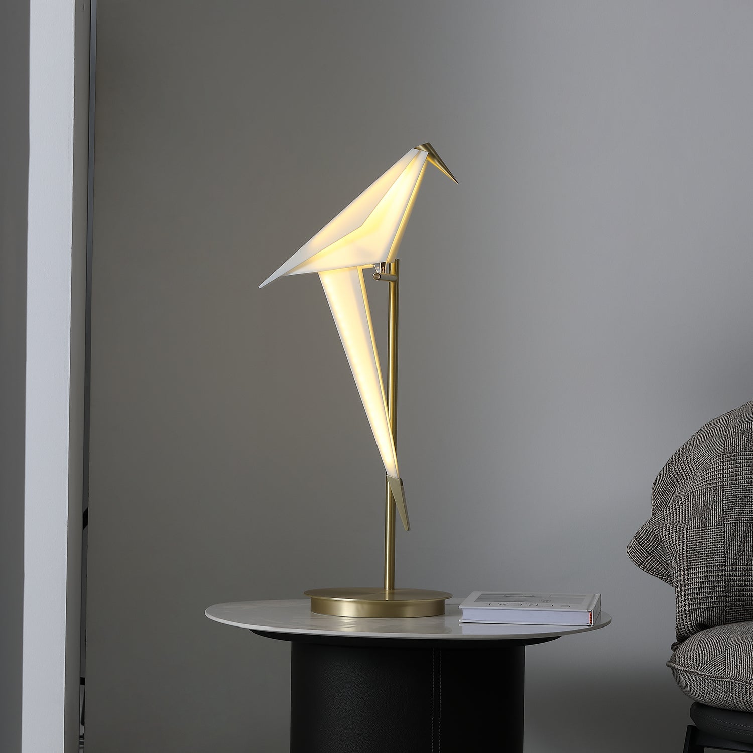 Paper Crane Bird Table Lamp - Blowlighting