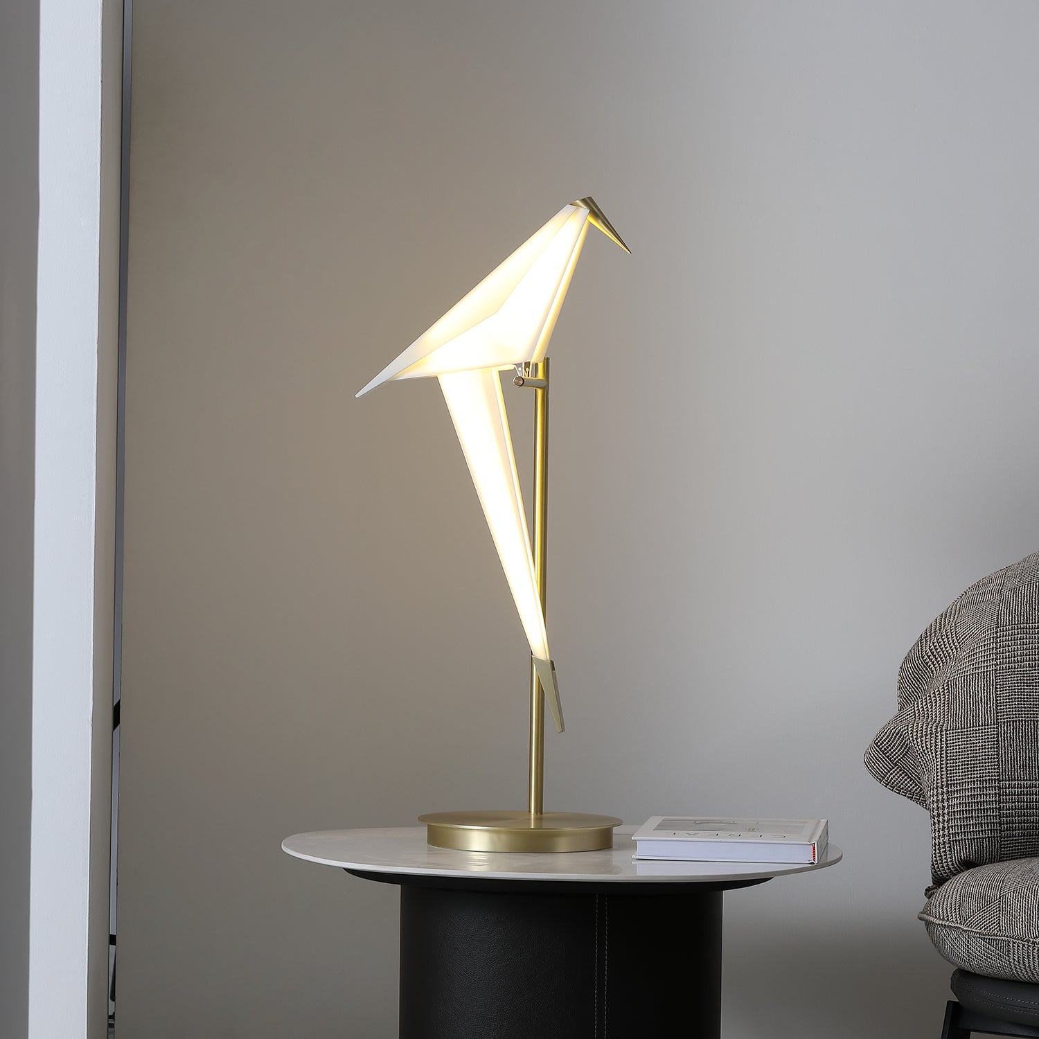 Paper Crane Bird Table Lamp - Blowlighting