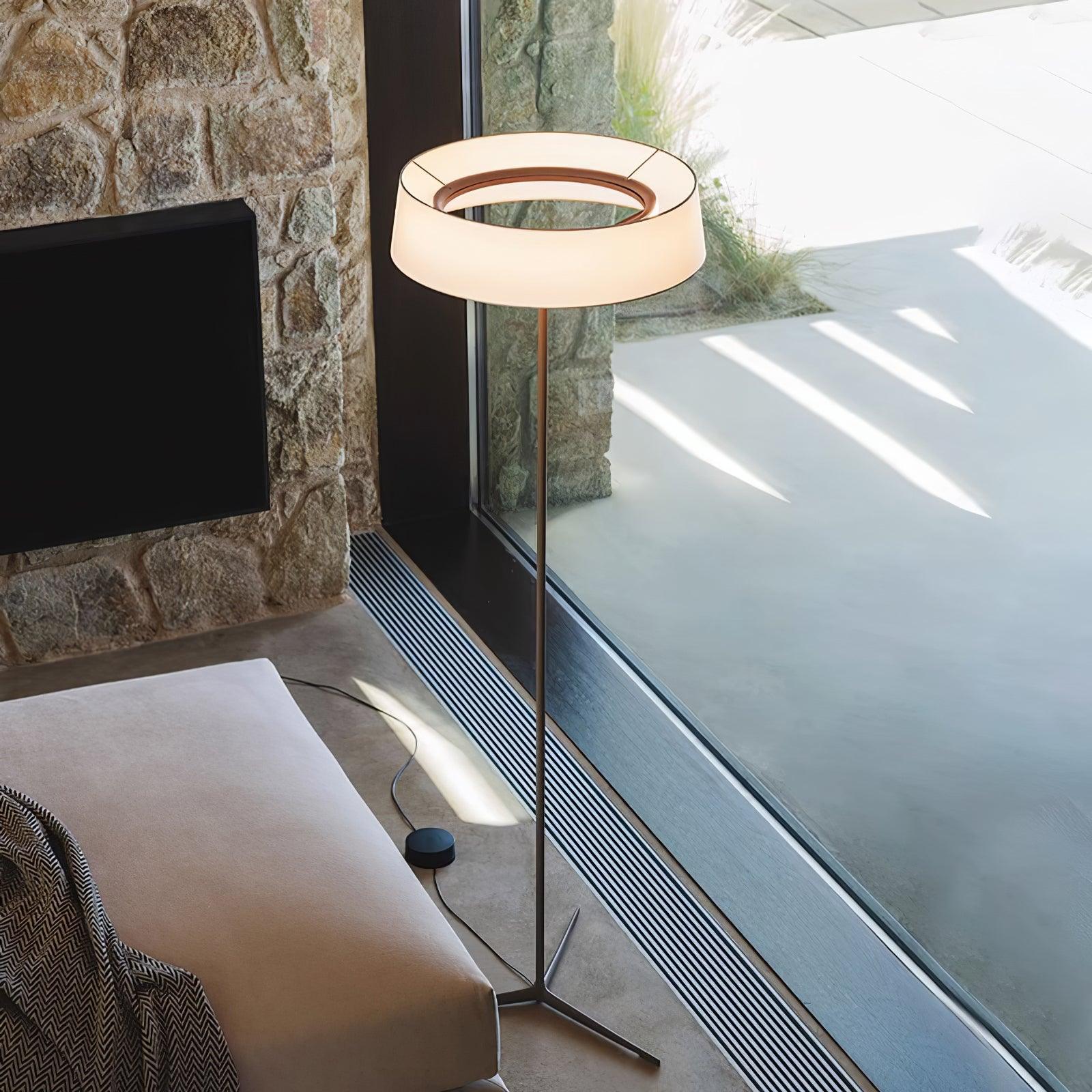 Dama Floor Lamp - Blowlighting