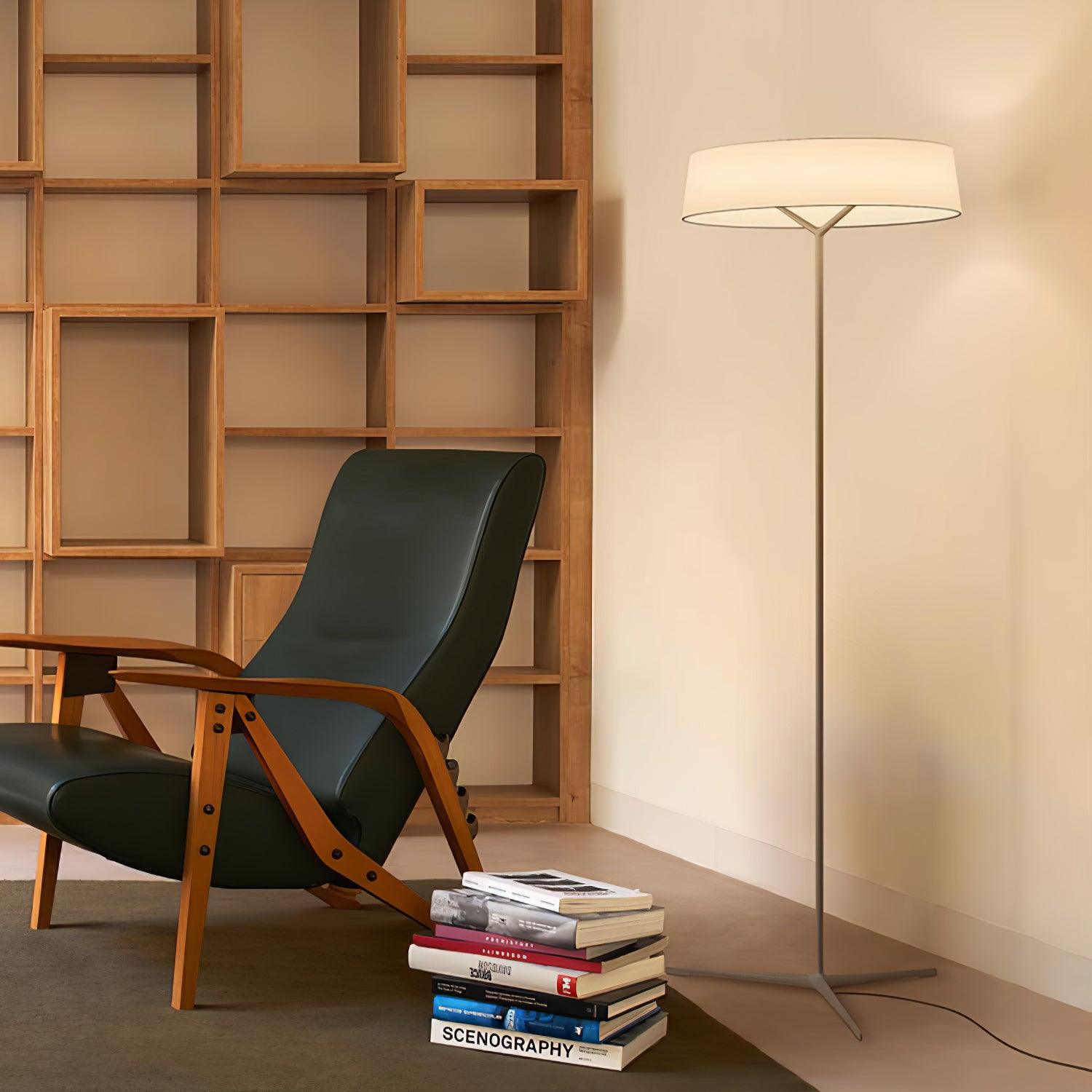 Dama Floor Lamp - Blowlighting