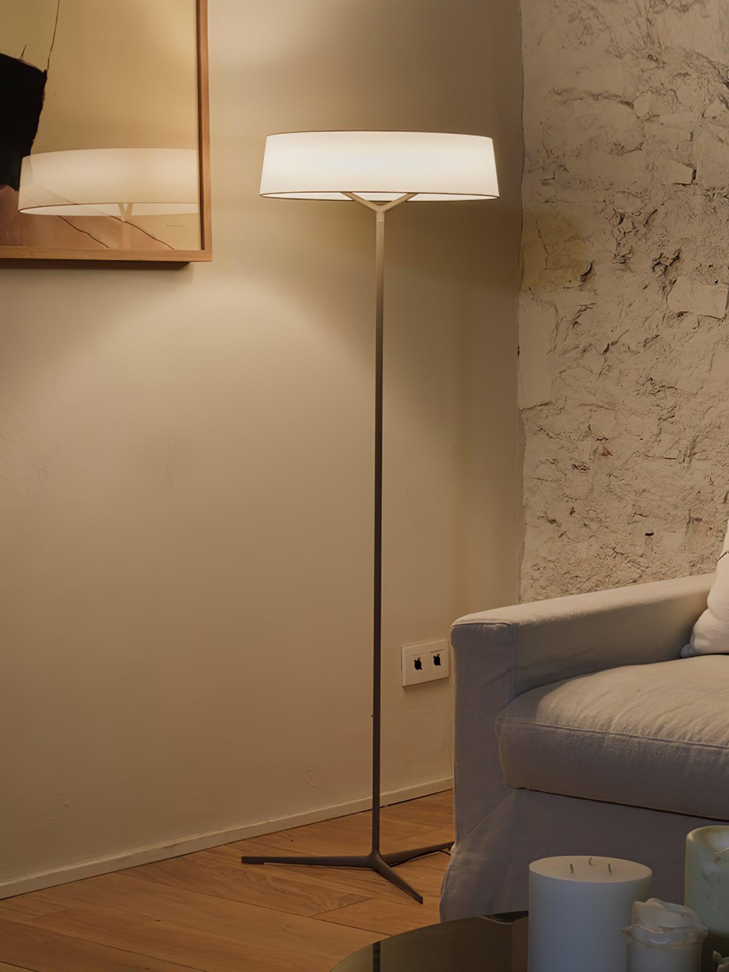Dama Floor Lamp - Blowlighting
