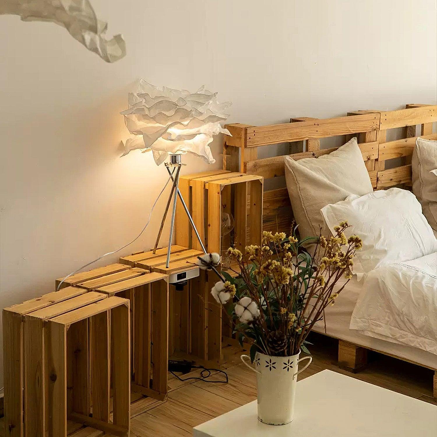 Paper Table Lamp - Blowlighting