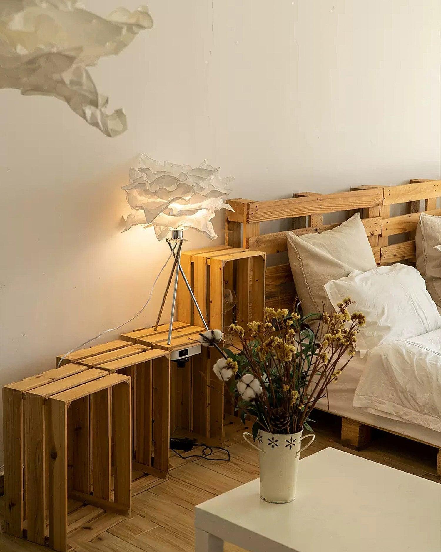 Paper Table Lamp - Blowlighting
