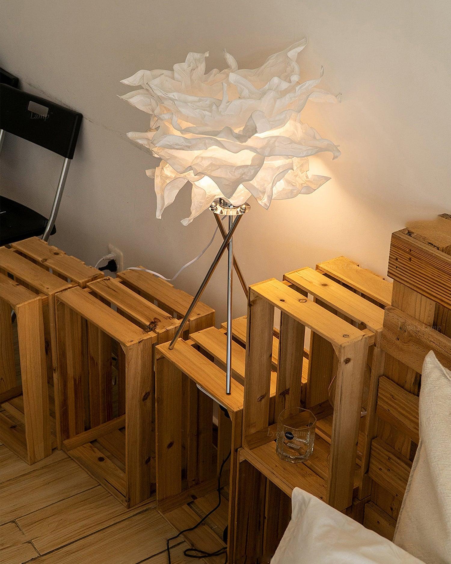 Paper Table Lamp - Blowlighting