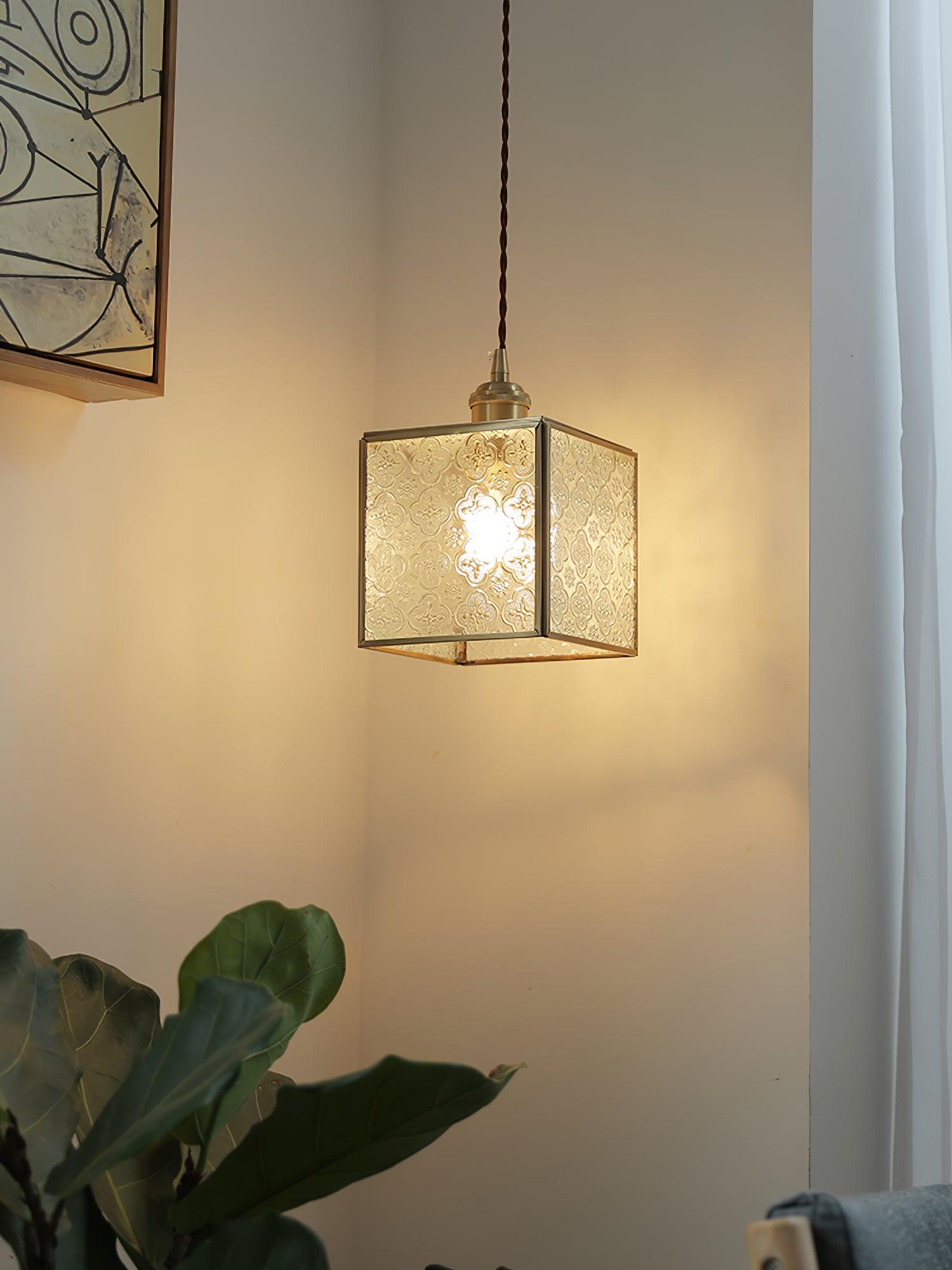 Patterned Glass Pendant Lamp - Blowlighting
