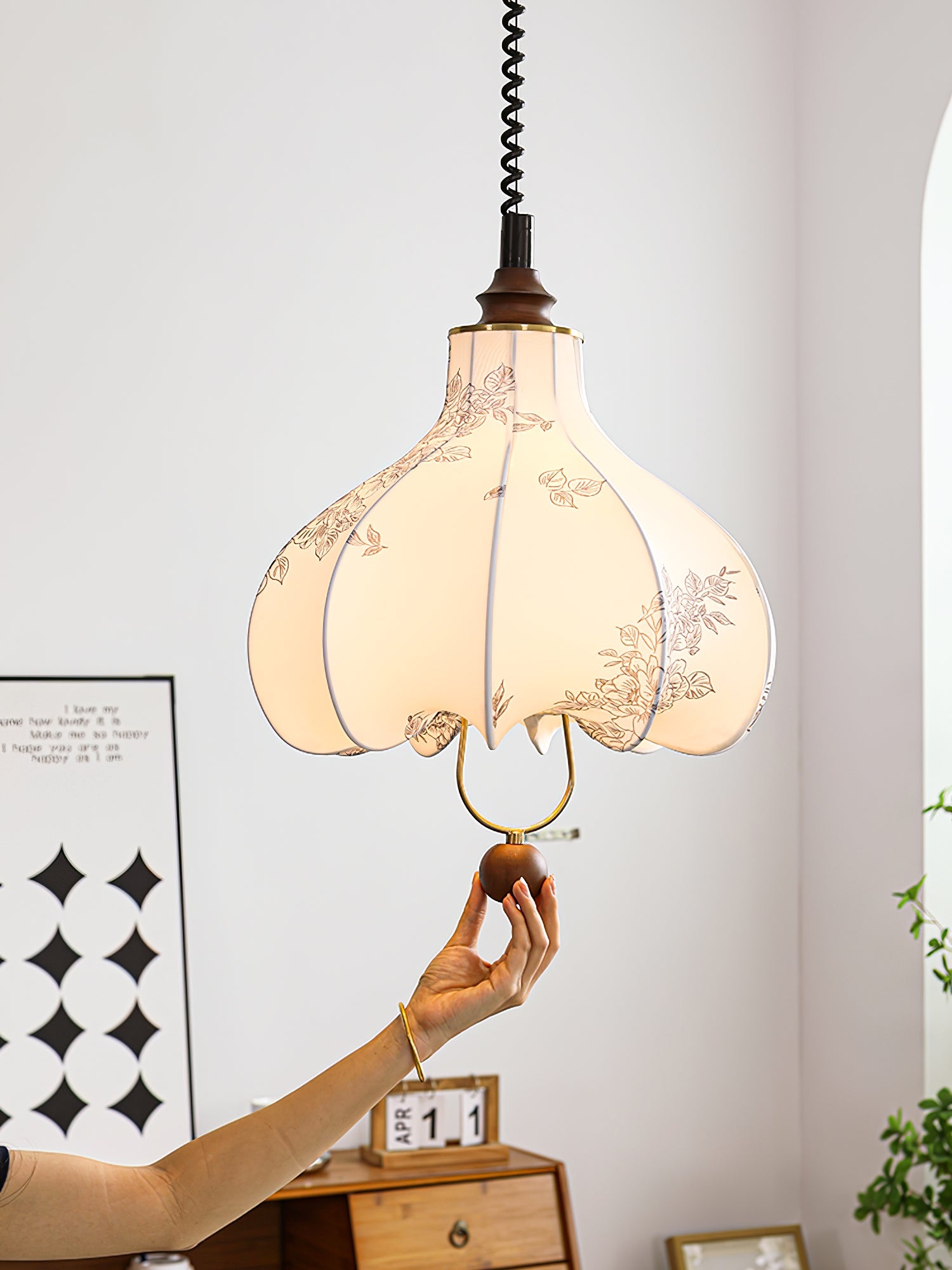 Pear Fabric Pendant Lamp - Blowlighting