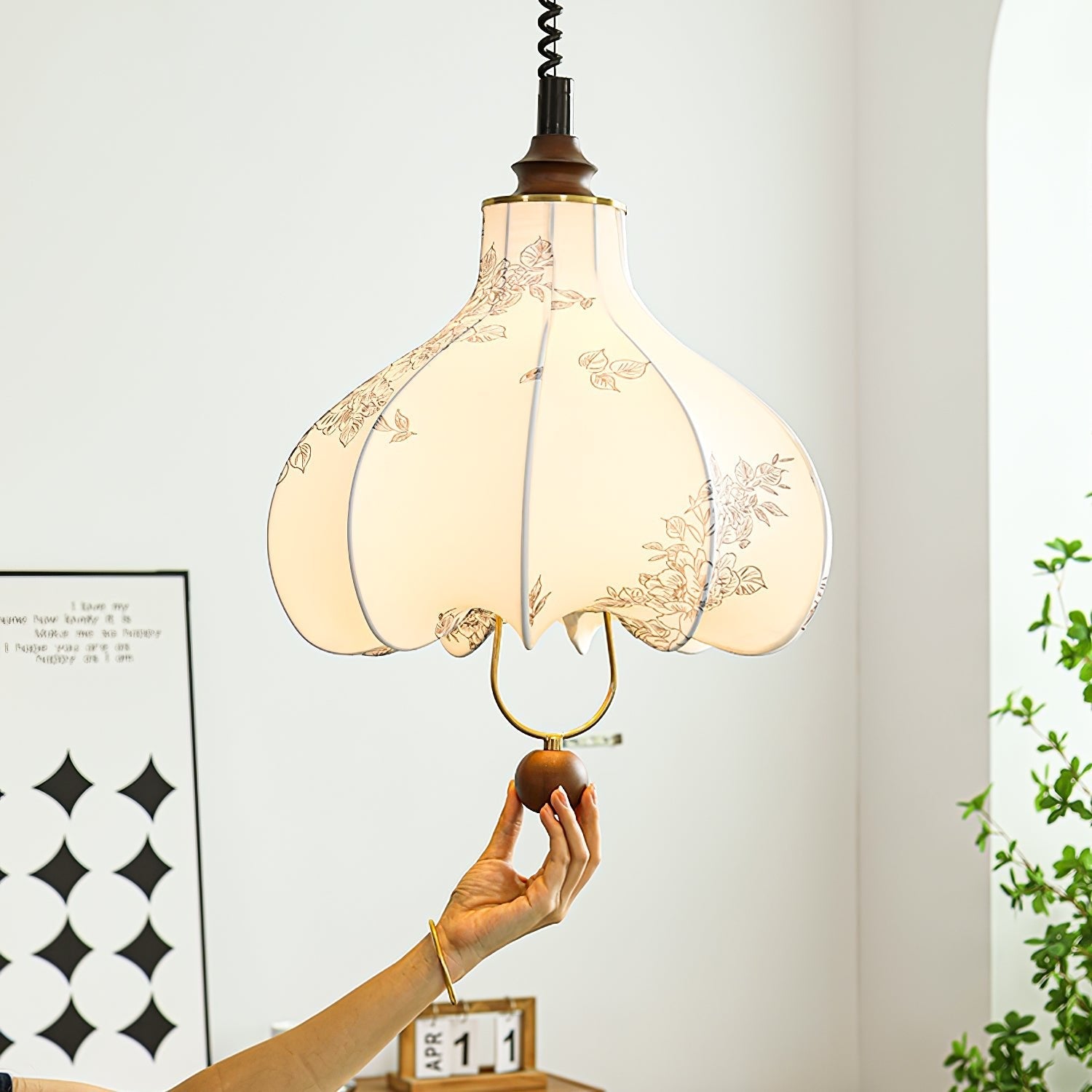 Pear Fabric Pendant Lamp - Blowlighting