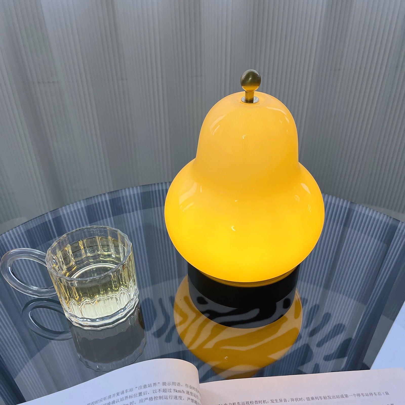 Pear Table Lamp - Blowlighting