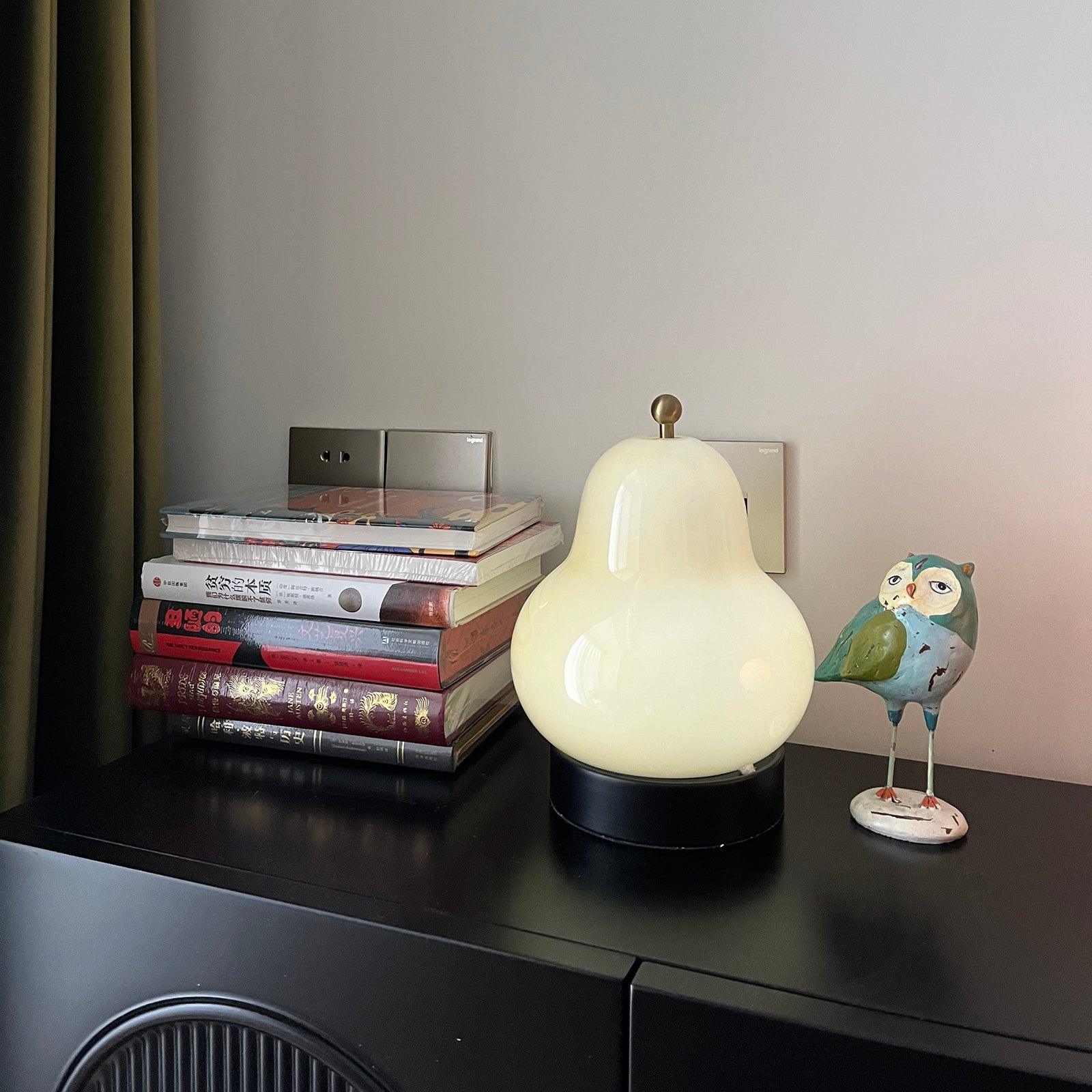 Pear Table Lamp - Blowlighting