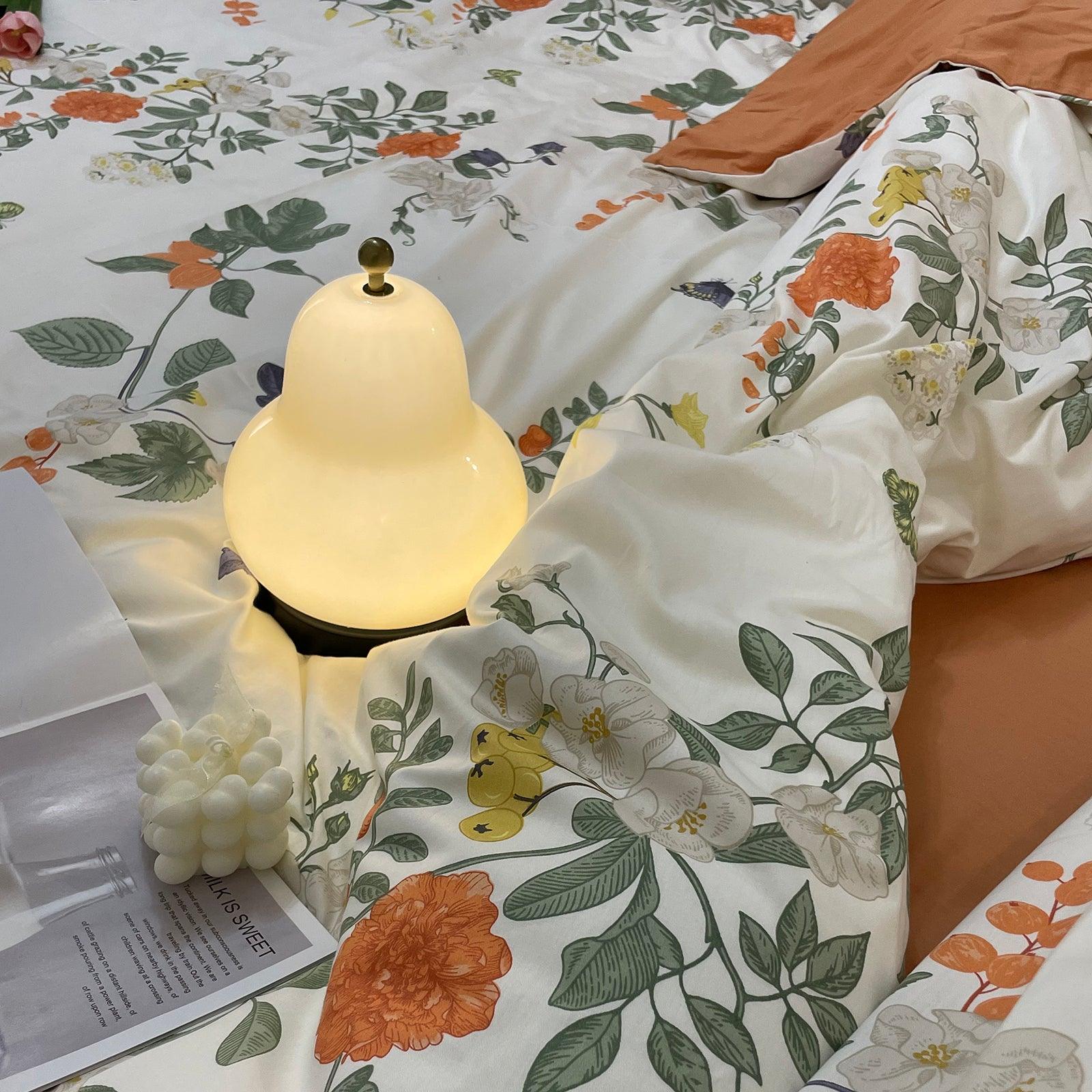 Pear Table Lamp - Blowlighting
