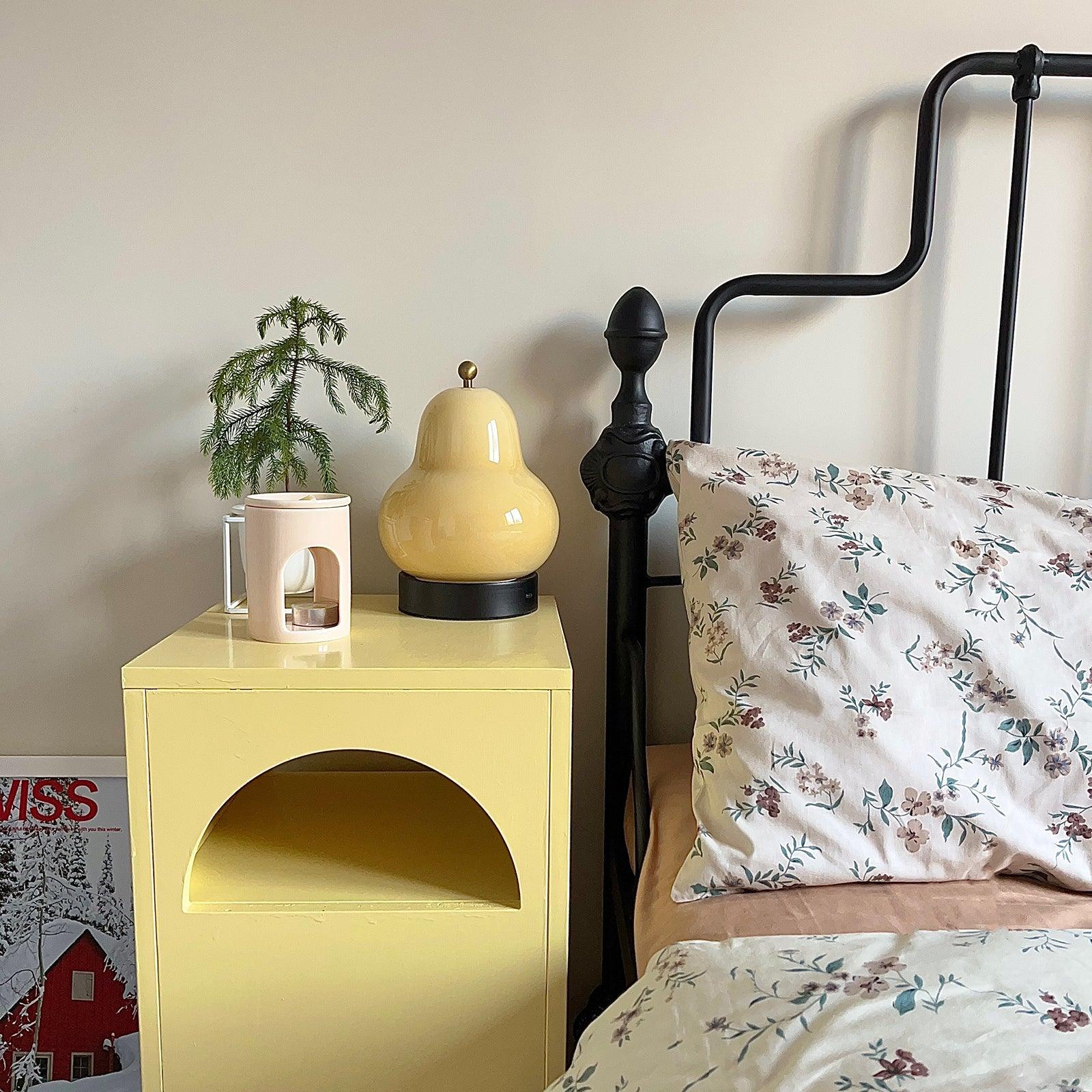 Pear Table Lamp - Blowlighting