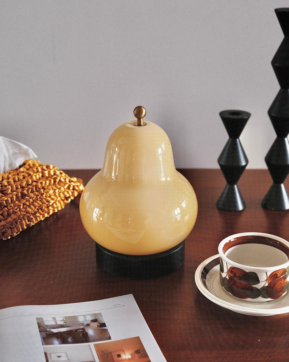 Pear Table Lamp - Blowlighting