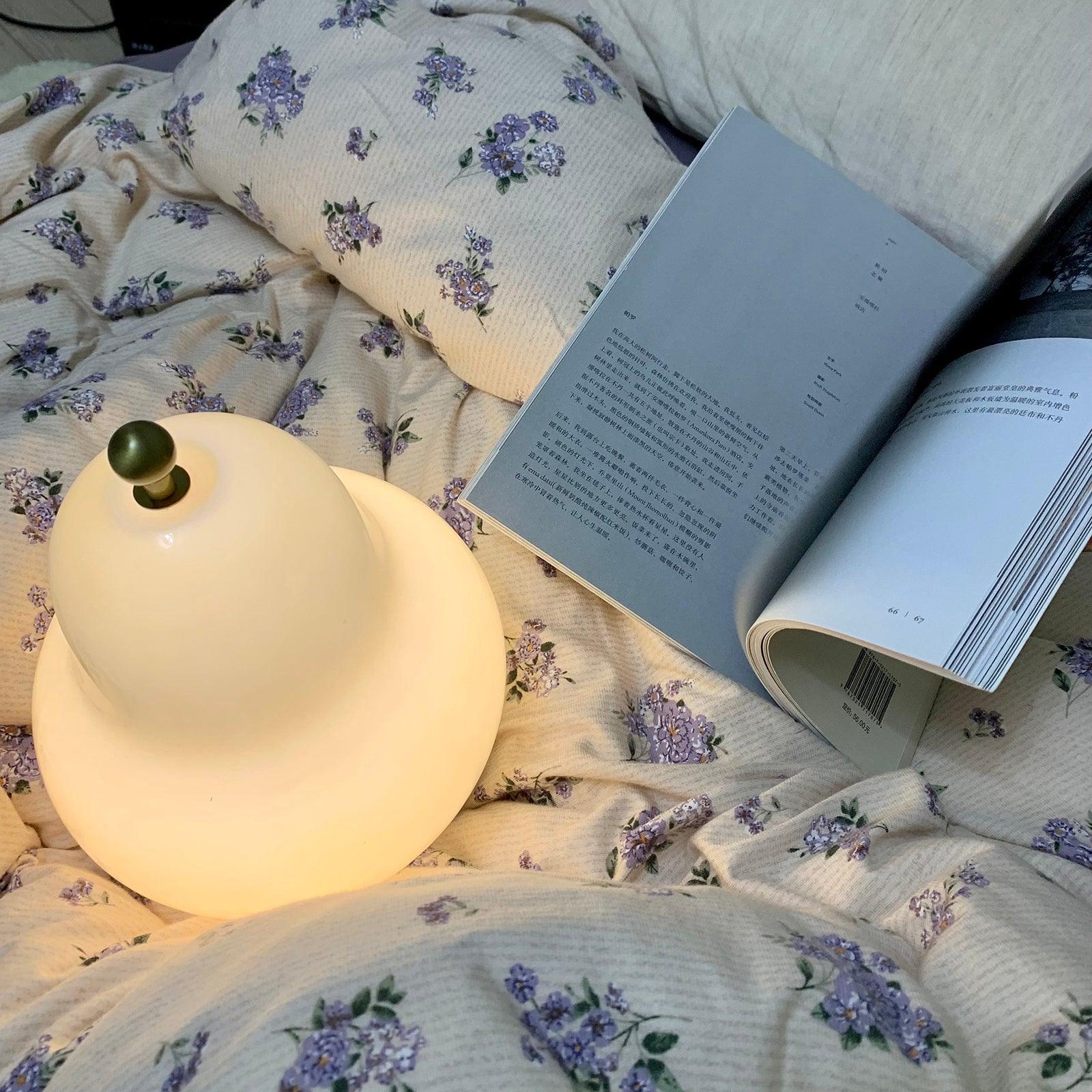 Pear Table Lamp - Blowlighting