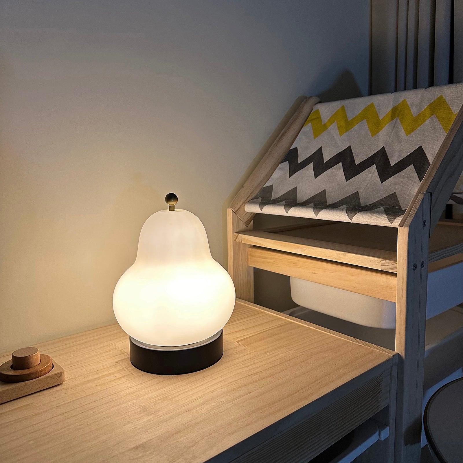 Pear Table Lamp - Blowlighting