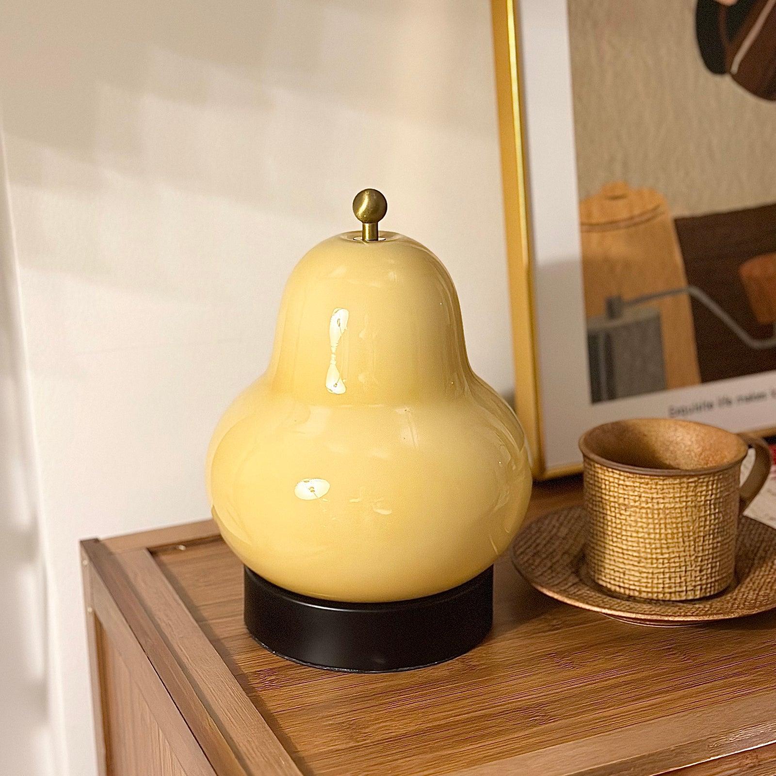 Pear Table Lamp - Blowlighting