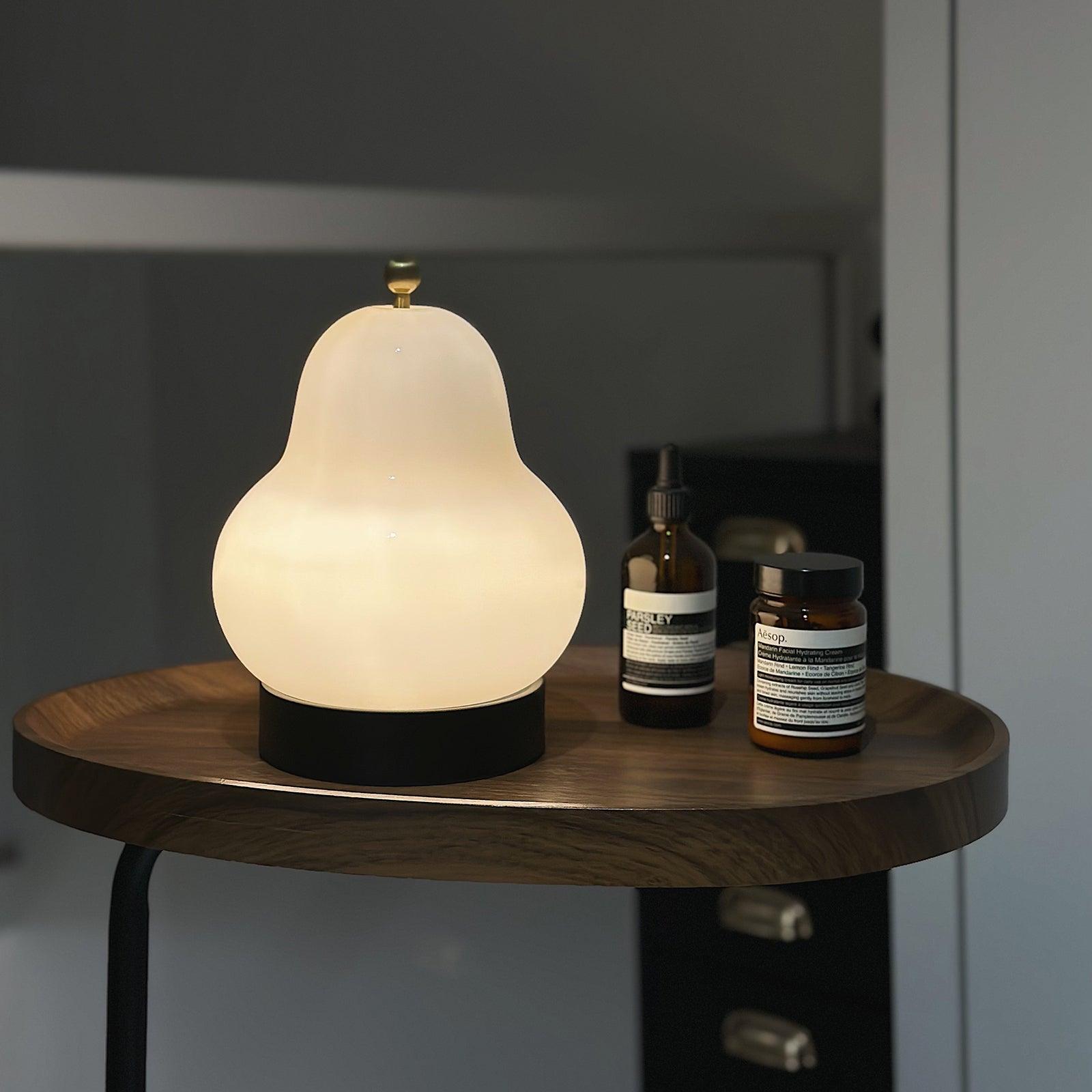Pear Table Lamp - Blowlighting
