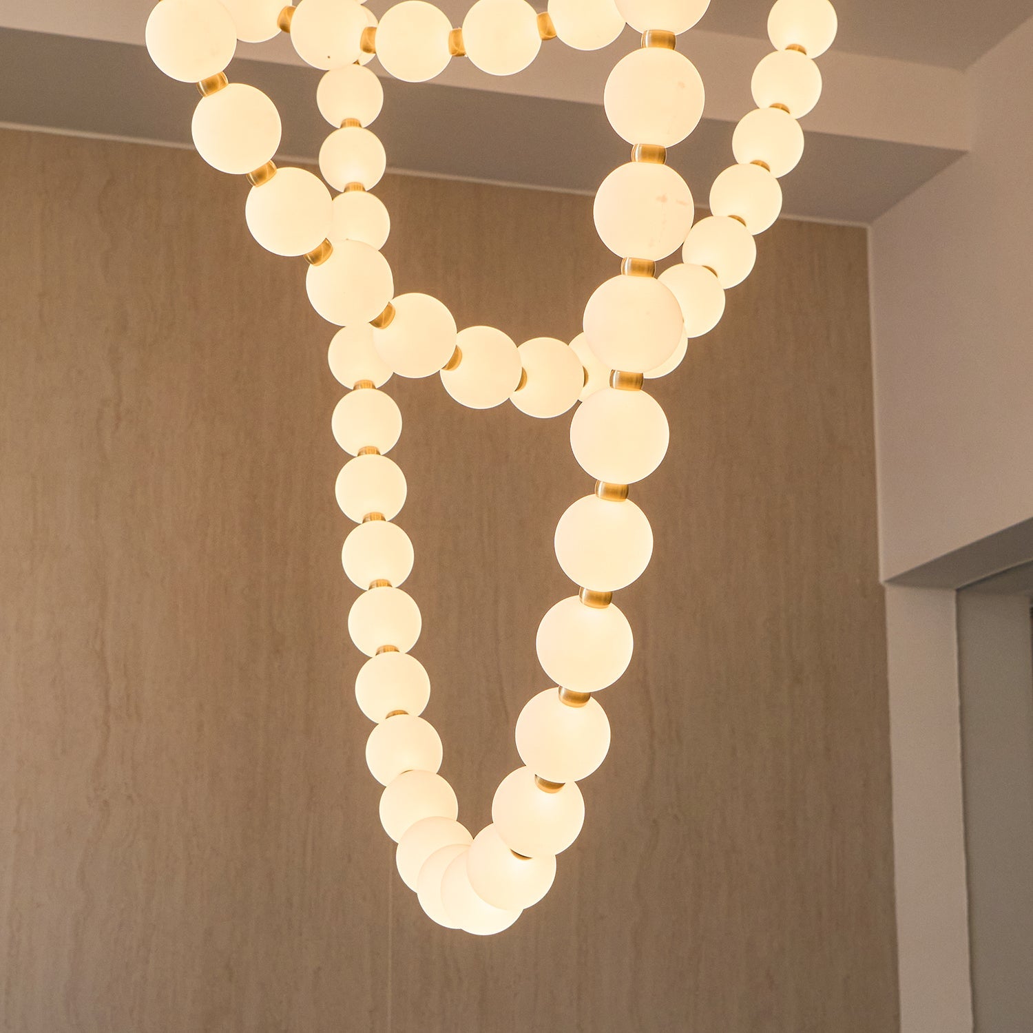 Zalvarin Brass Sputnik Chandelier - Blowlighting