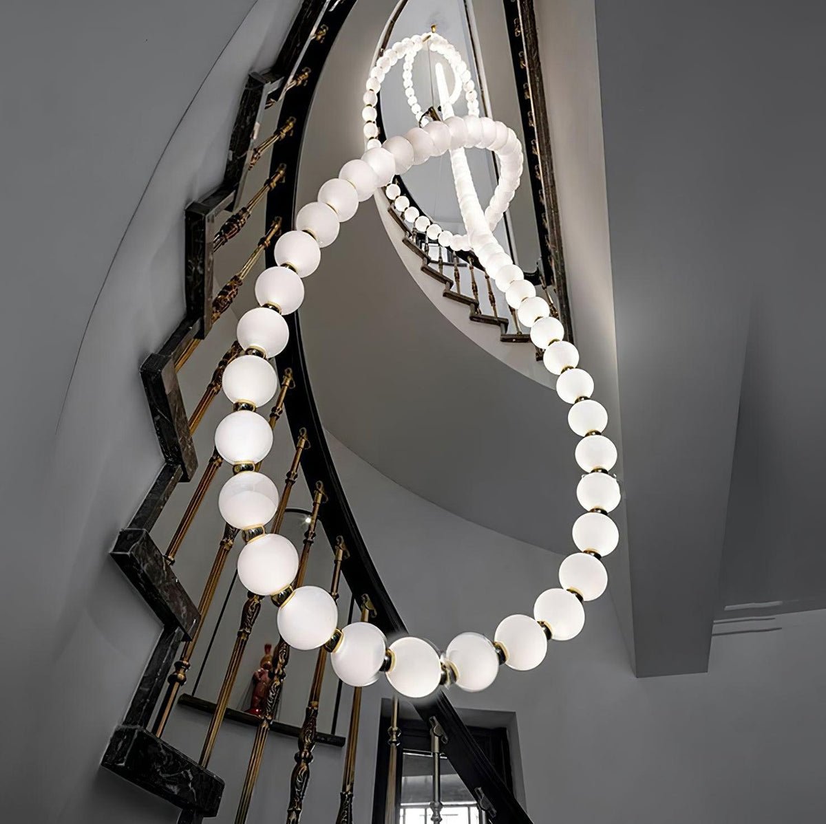 Zalvarin Brass Sputnik Chandelier - Blowlighting
