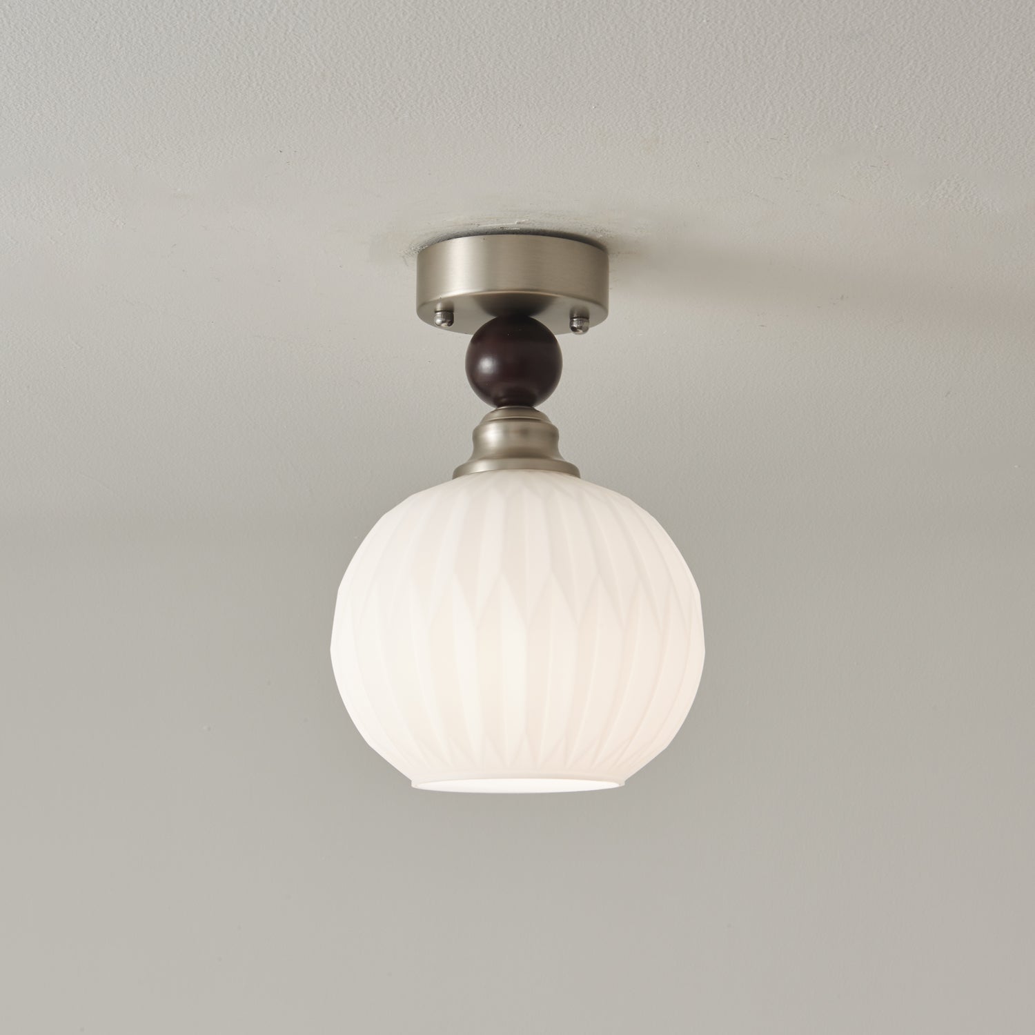 Pearl Sphere Ceiling Lamp - Blowlighting