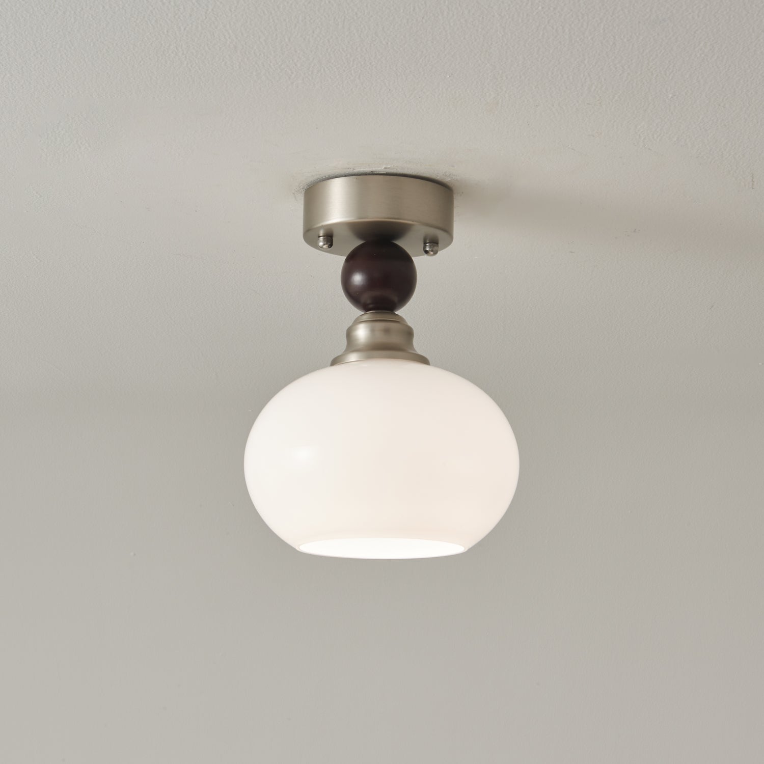 Pearl Sphere Ceiling Lamp - Blowlighting