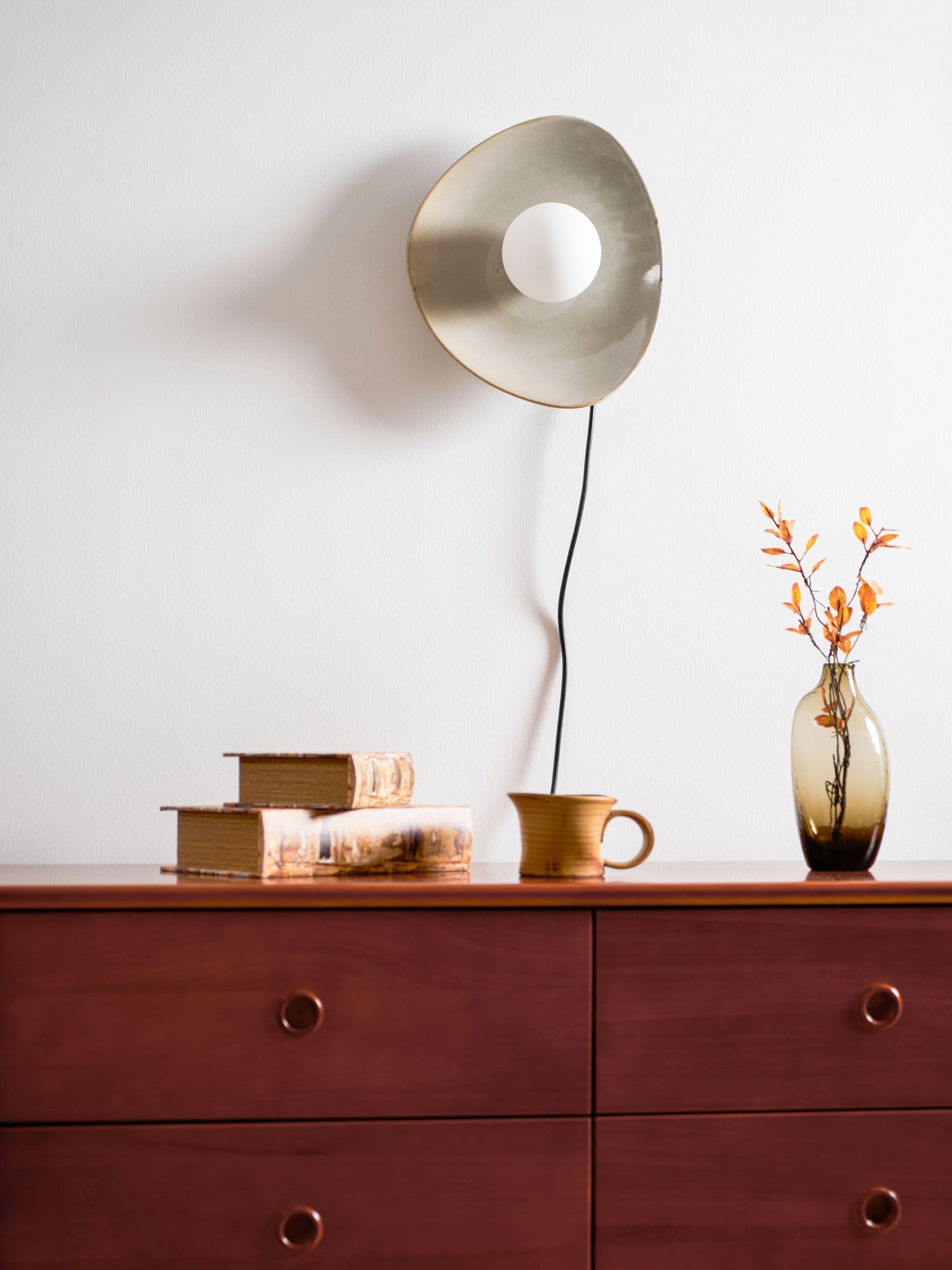 Pebble Disc Plug-in Wall Light - Blowlighting