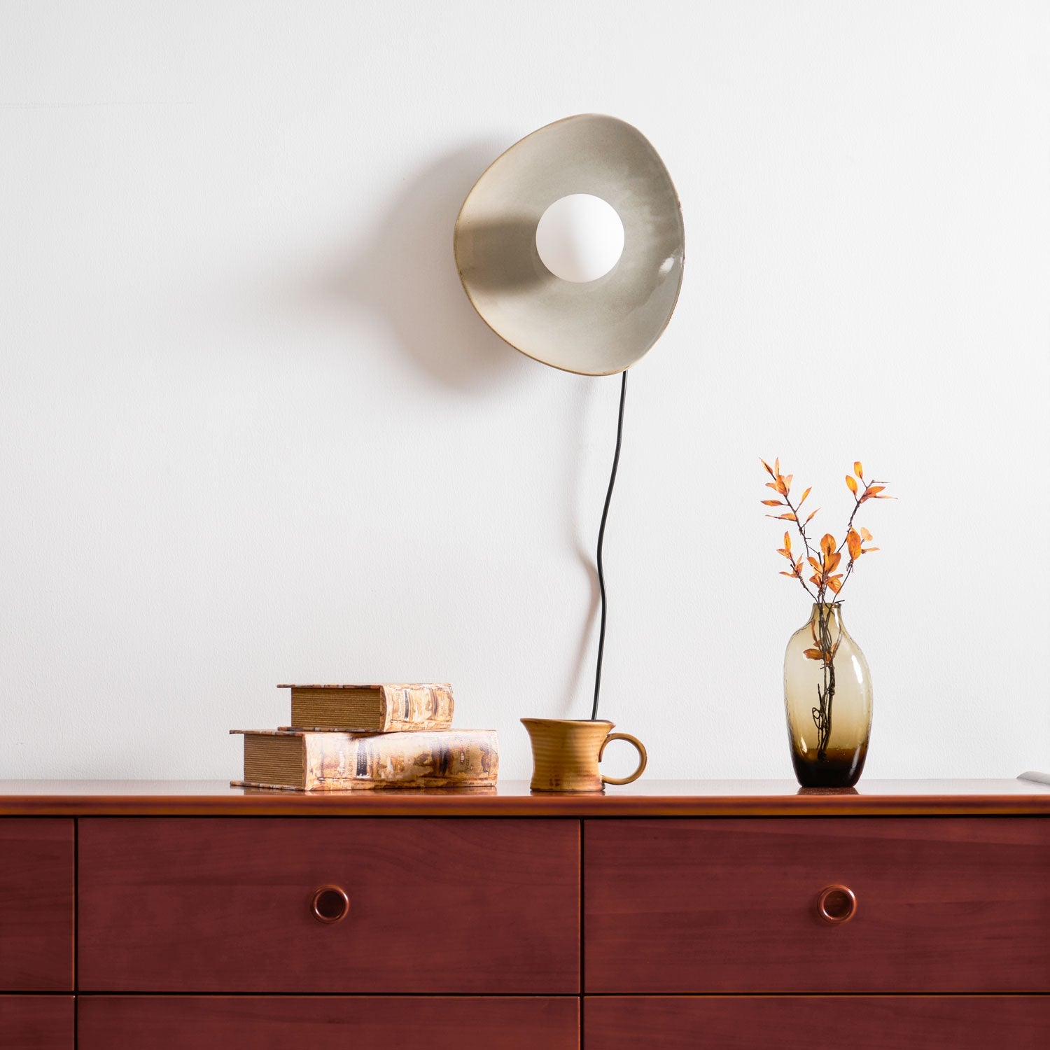 Pebble Disc Plug-in Wall Light - Blowlighting