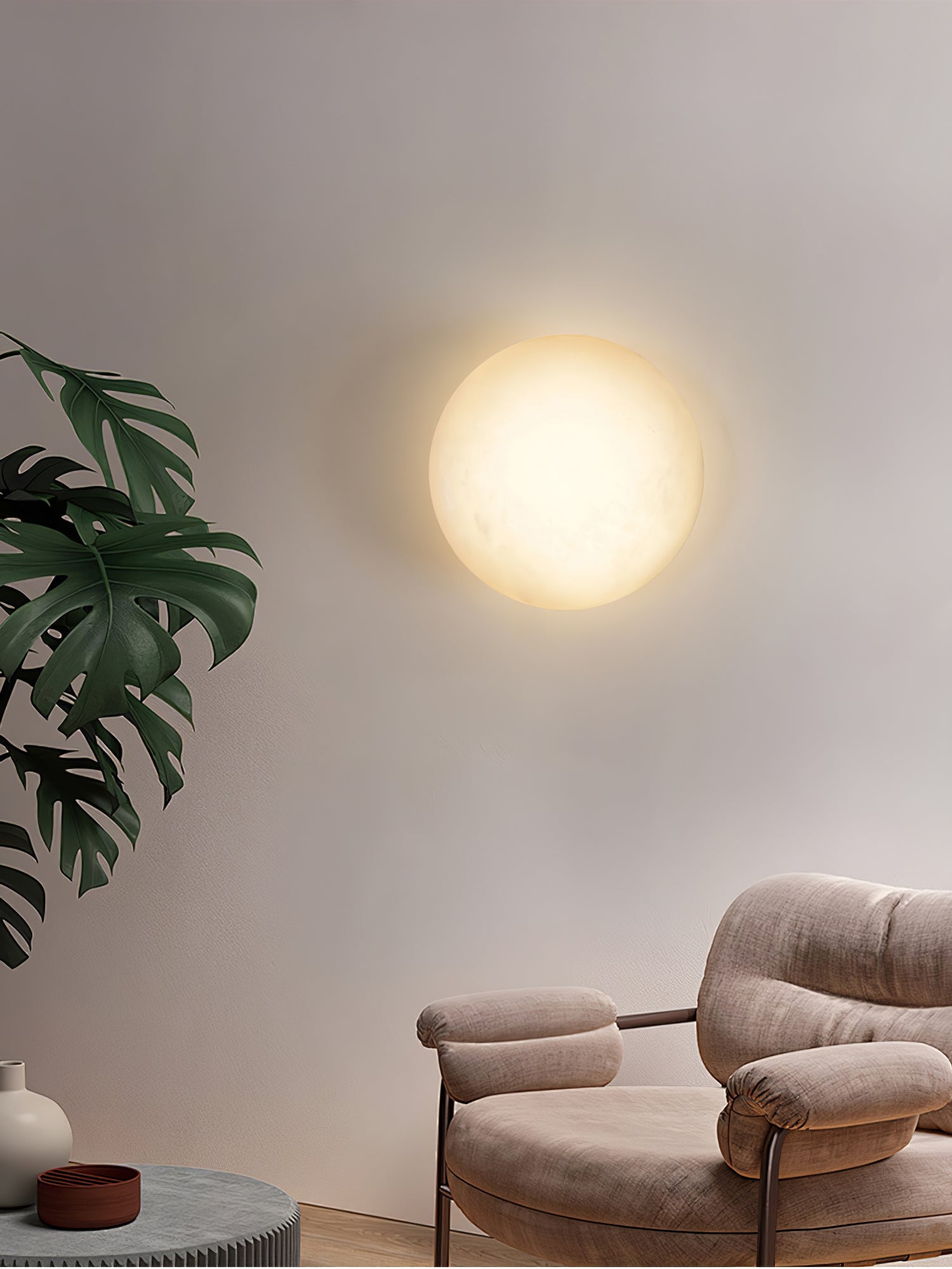 Eurthais Minimalist Alabaster Wall Light - Blowlighting