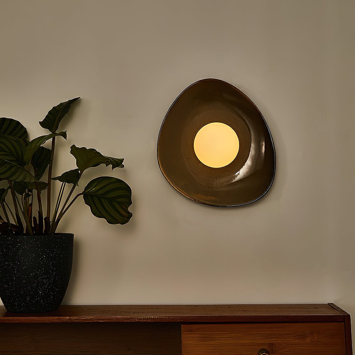 Pebble Disc Wall Light - Blowlighting