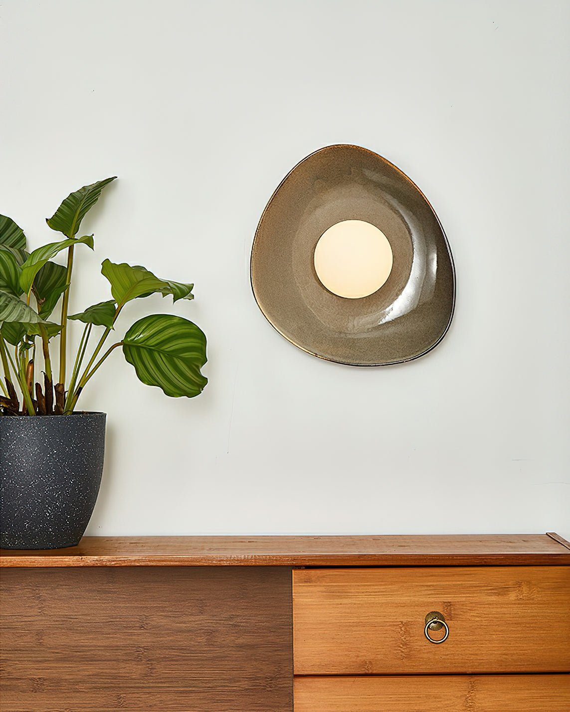 Pebble Disc Wall Light - Blowlighting
