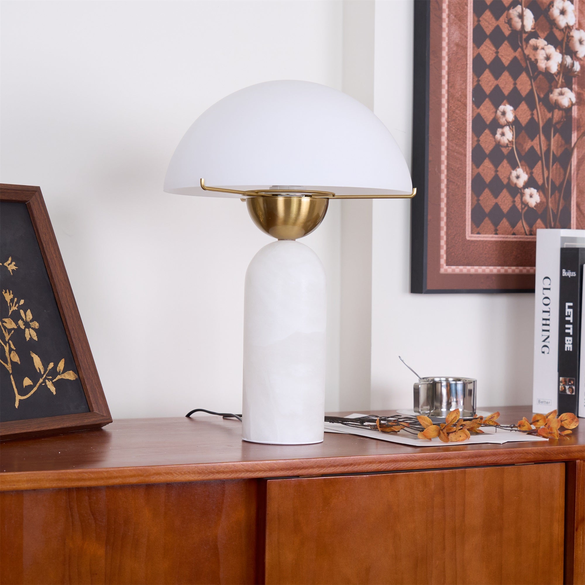 Veviniel Alabaster Table Lamp - Blowlighting