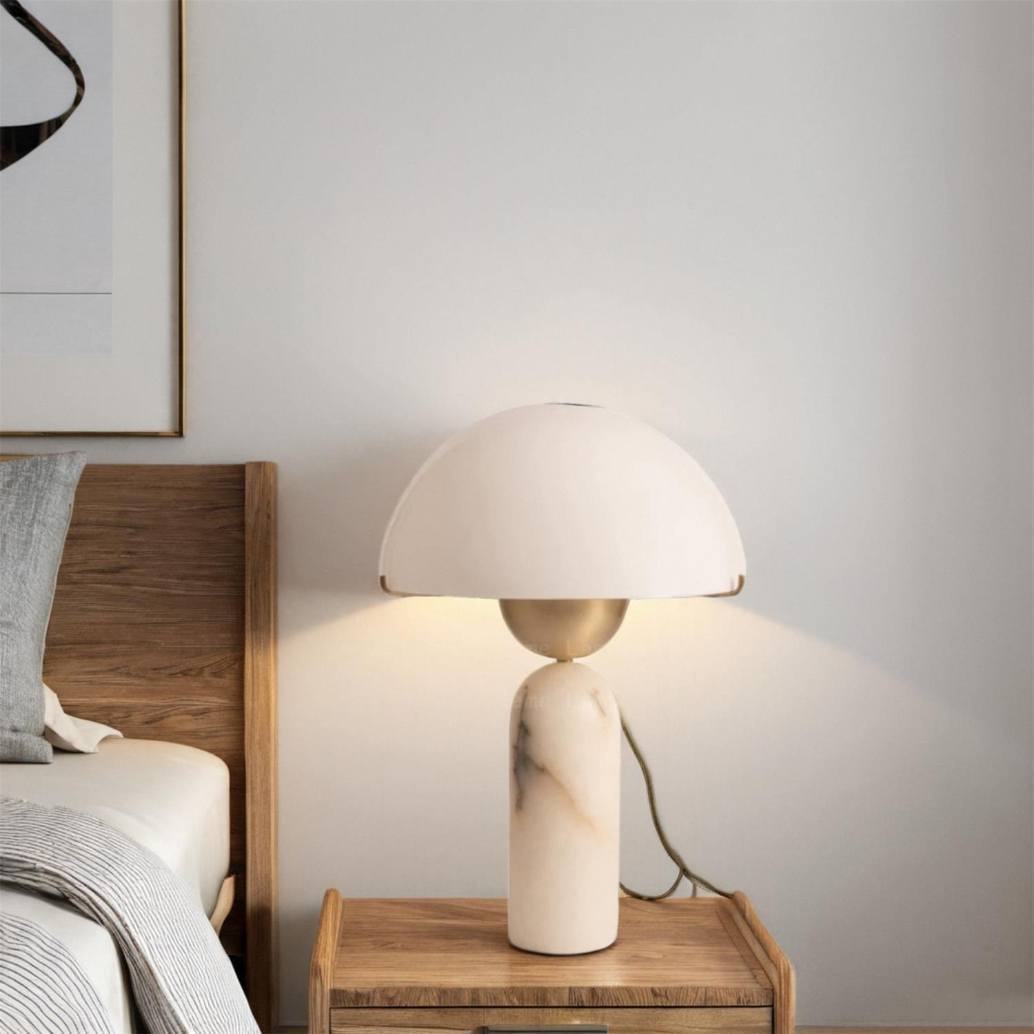 Veviniel Alabaster Table Lamp - Blowlighting