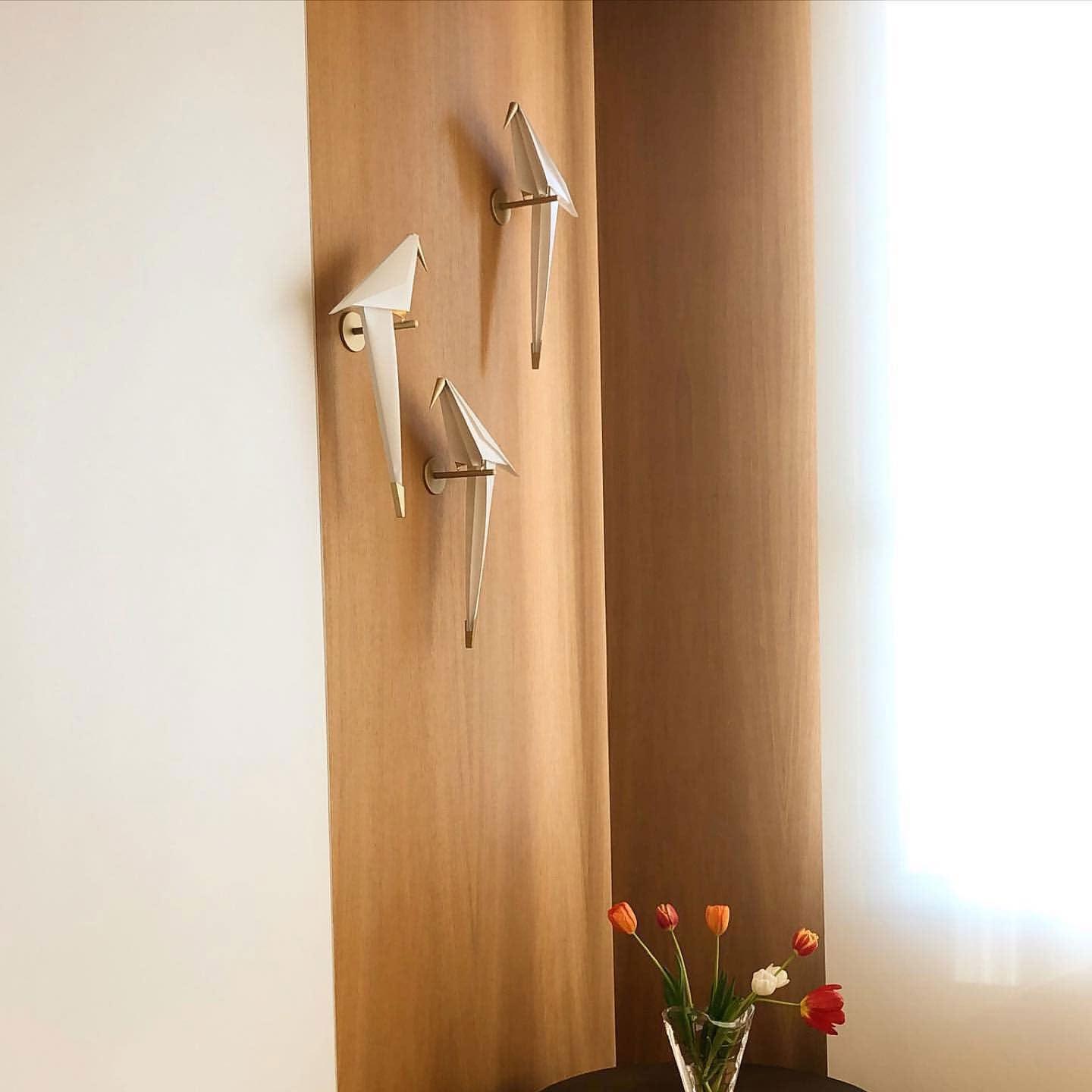 Avian Serenity Wall Lamp - Blowlighting