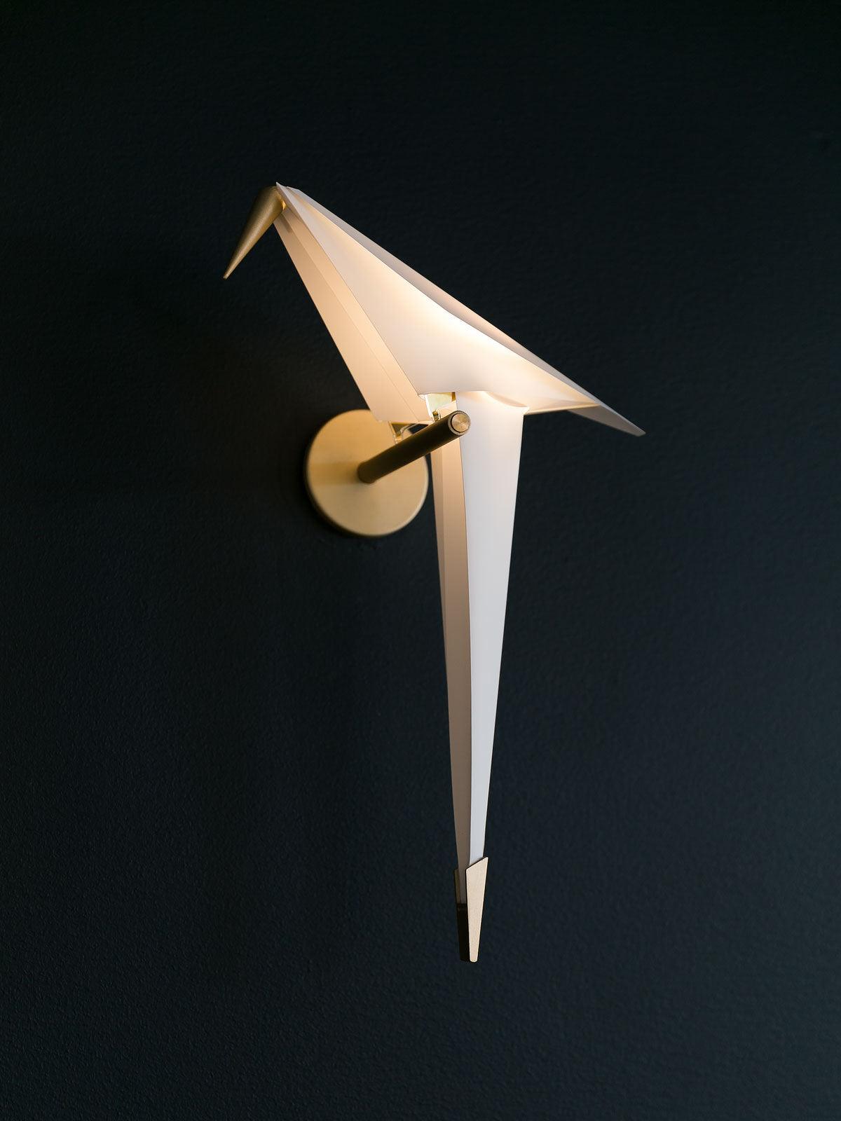 Avian Serenity Wall Lamp - Blowlighting