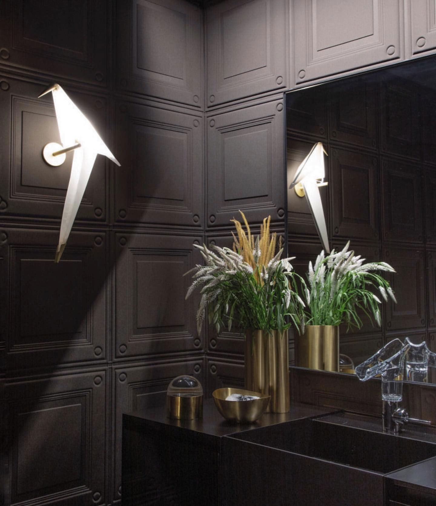 Avian Serenity Wall Lamp - Blowlighting