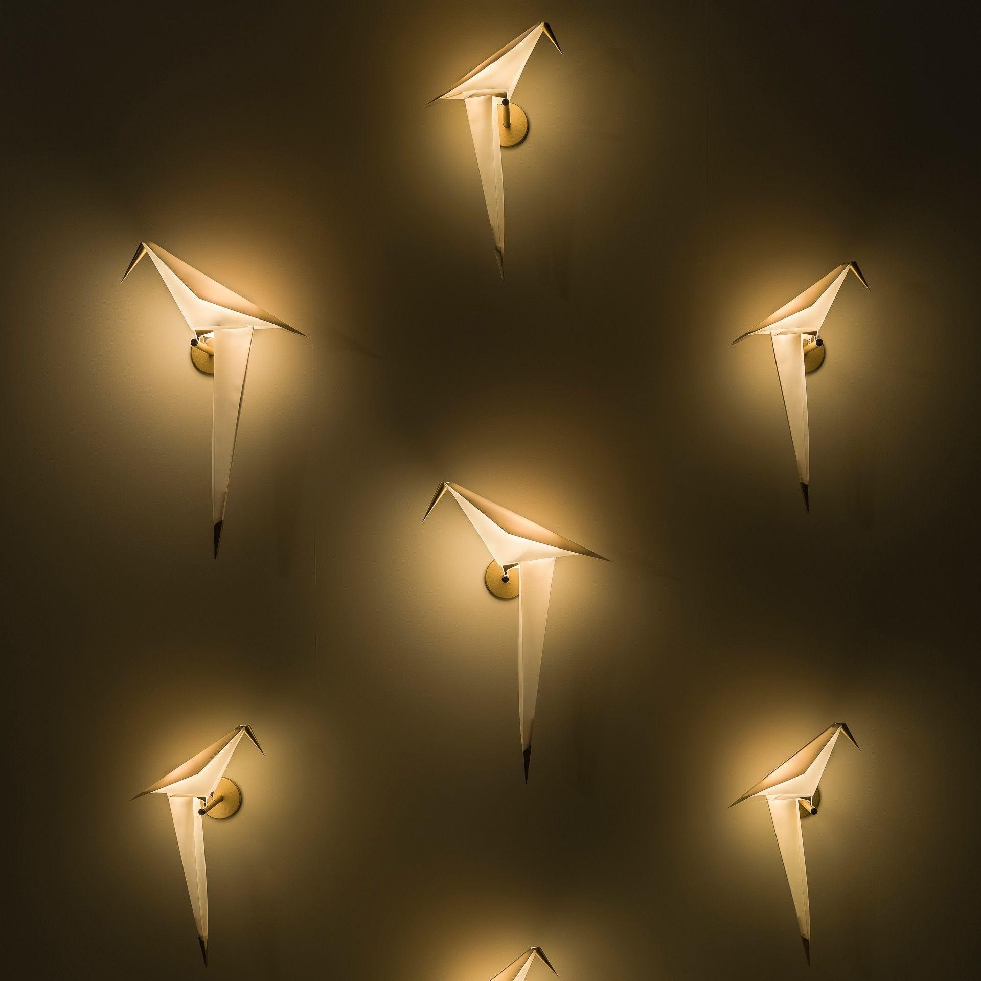 Avian Serenity Wall Lamp - Blowlighting