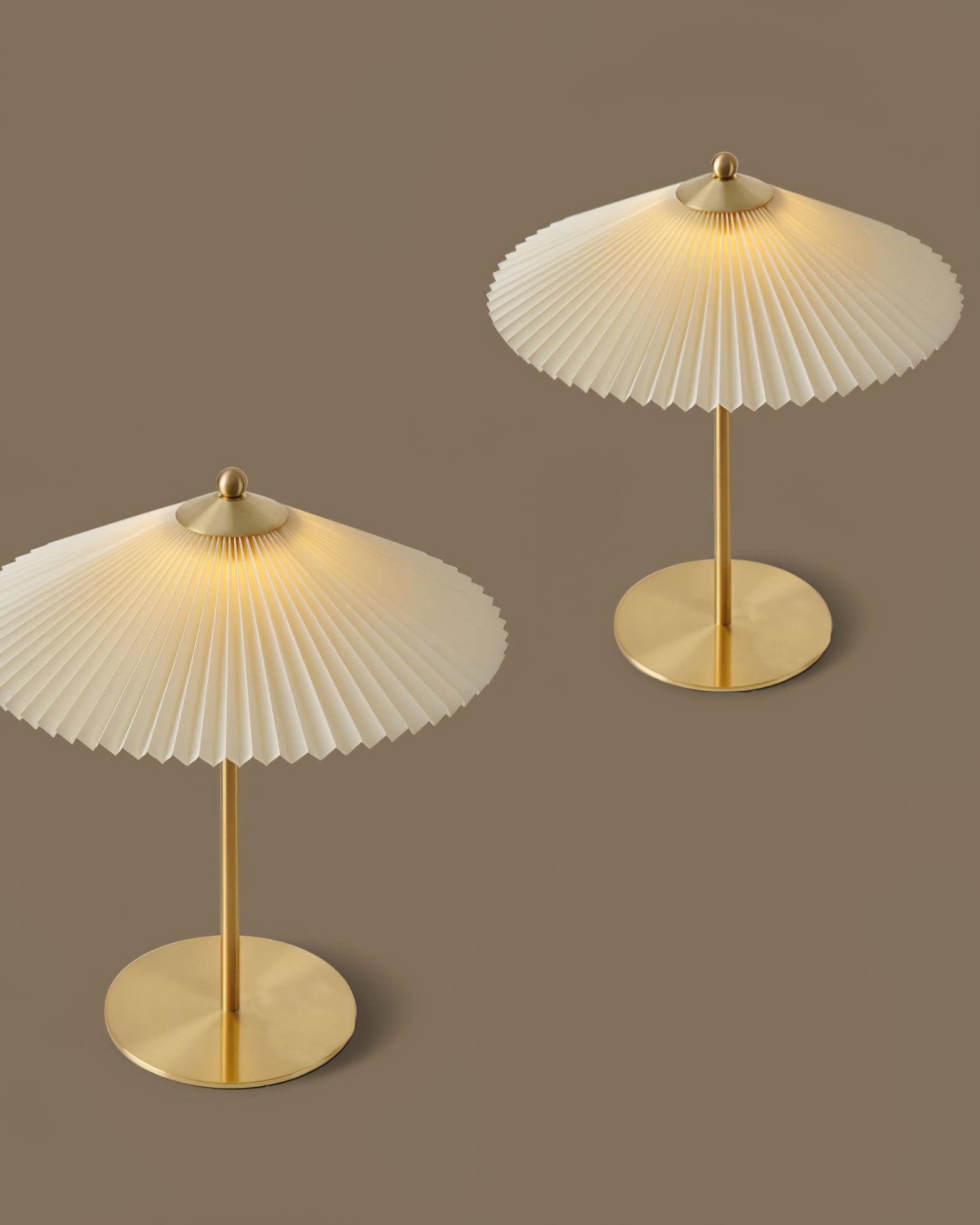 Perla Pleated Table Lamp - Blowlighting
