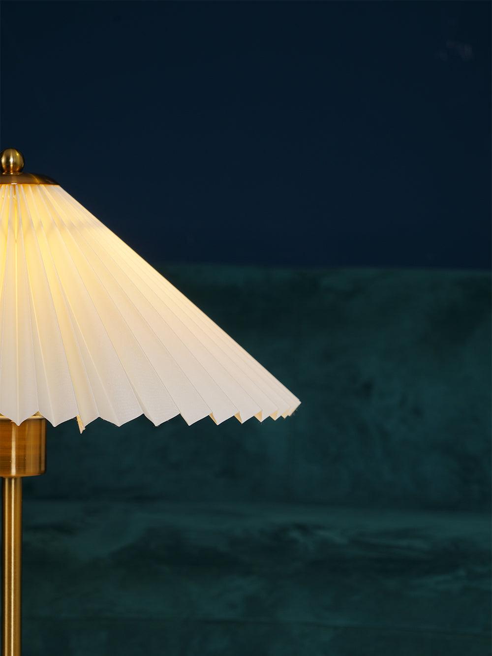 Perla Pleated Table Lamp - Blowlighting