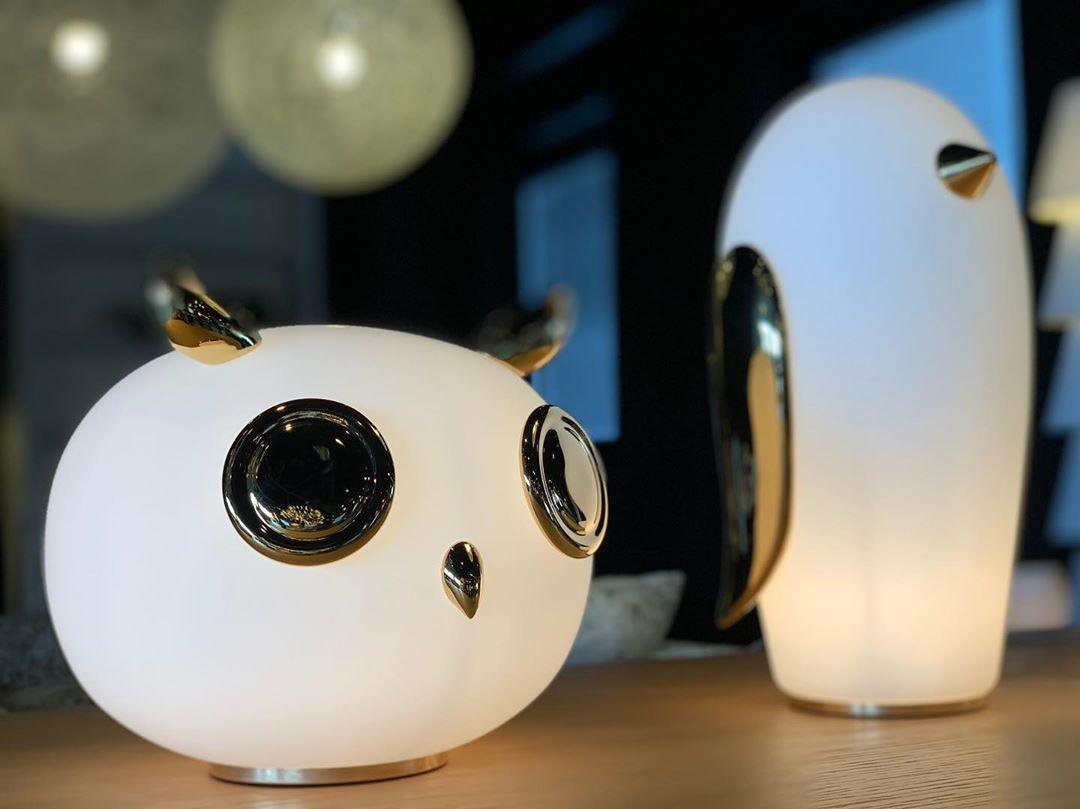 Pet Desk Light - Blowlighting