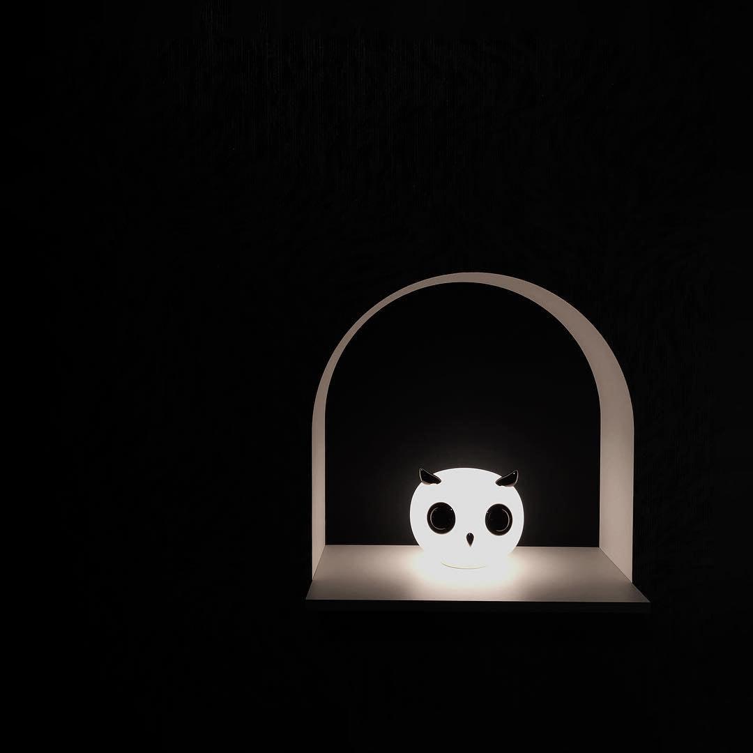 Pet Desk Light - Blowlighting