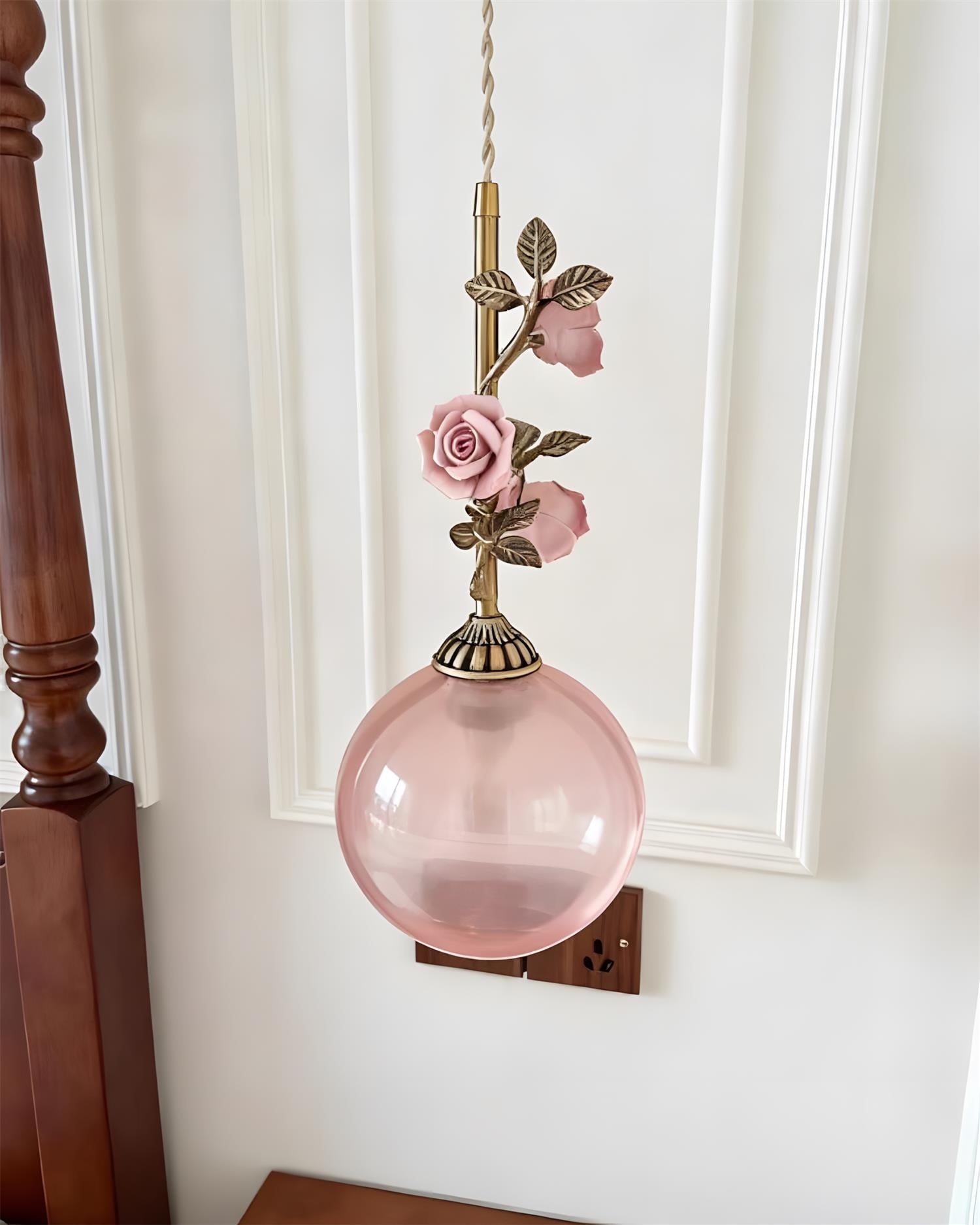 Kryos Vintage Glass Petalcrest Pendant Lamp