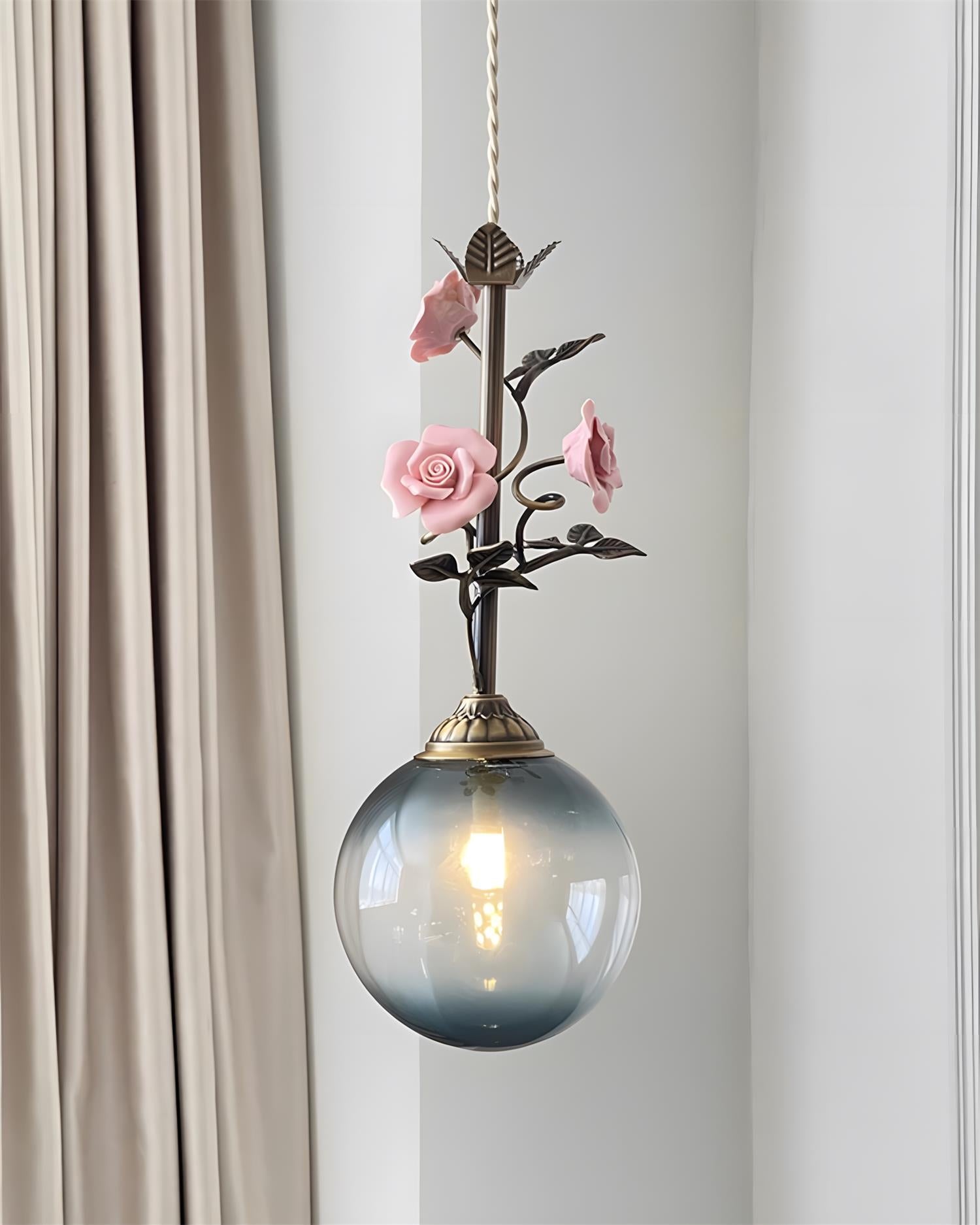 Kryos Vintage Glass Petalcrest Pendant Lamp