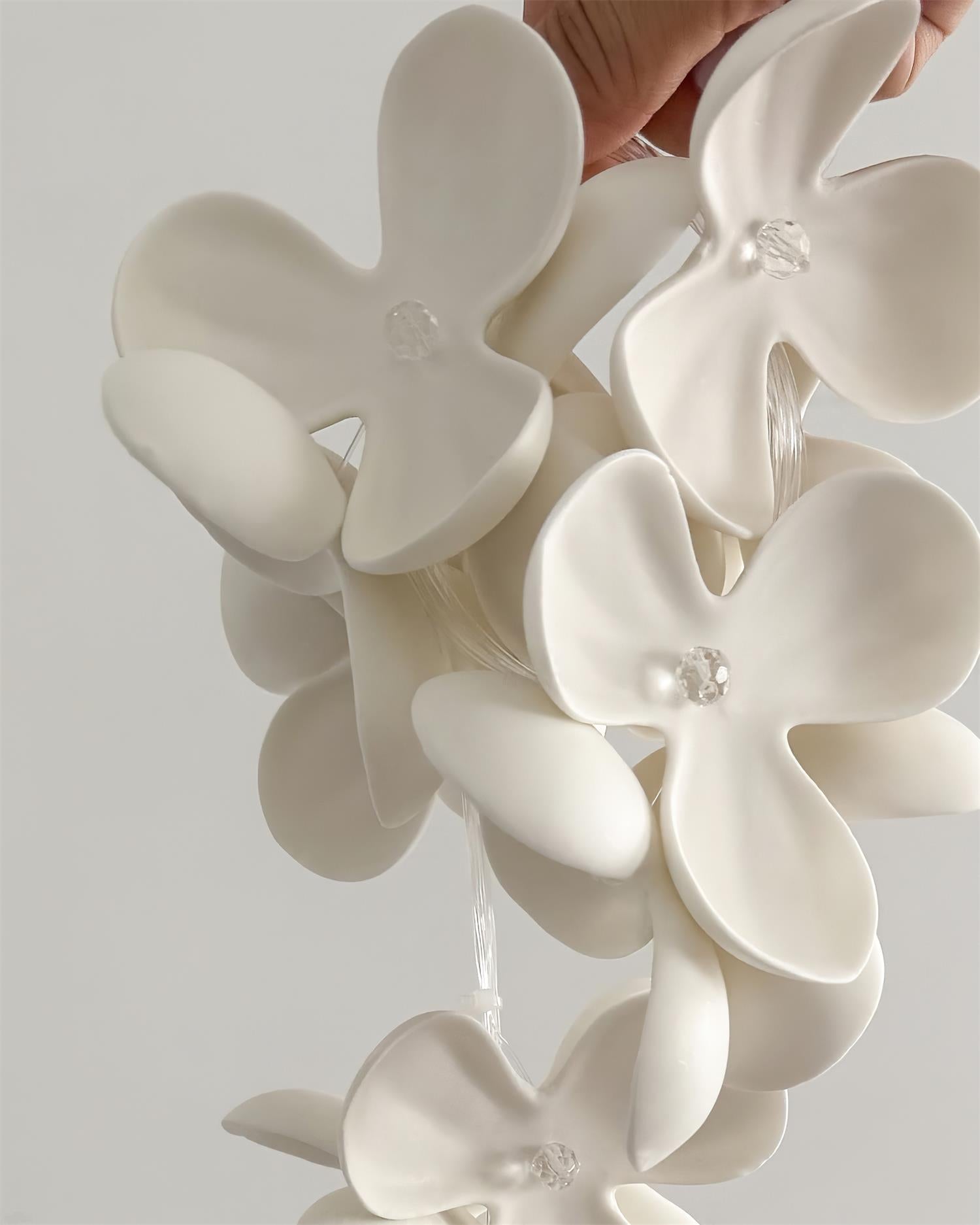 Petalisa Romantic Ceramics Chandelier