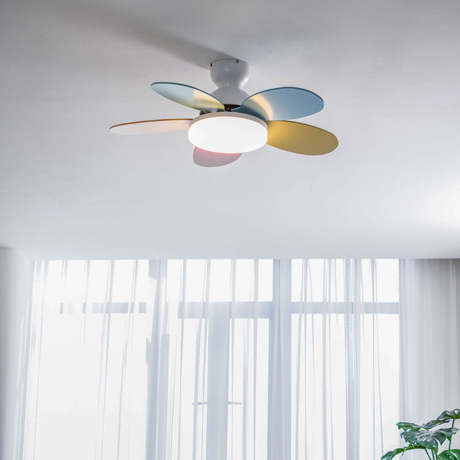 Liora Colorful Glass Kids Ceiling Fan Light - Blowlighting